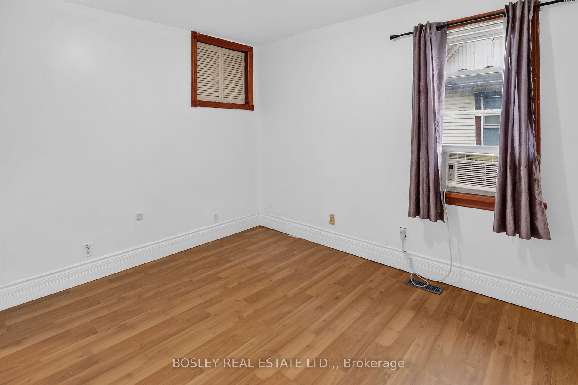 Photo 21 of 5186 Mcglashan Crescent, Niagara Falls, Downtown — HOMEH