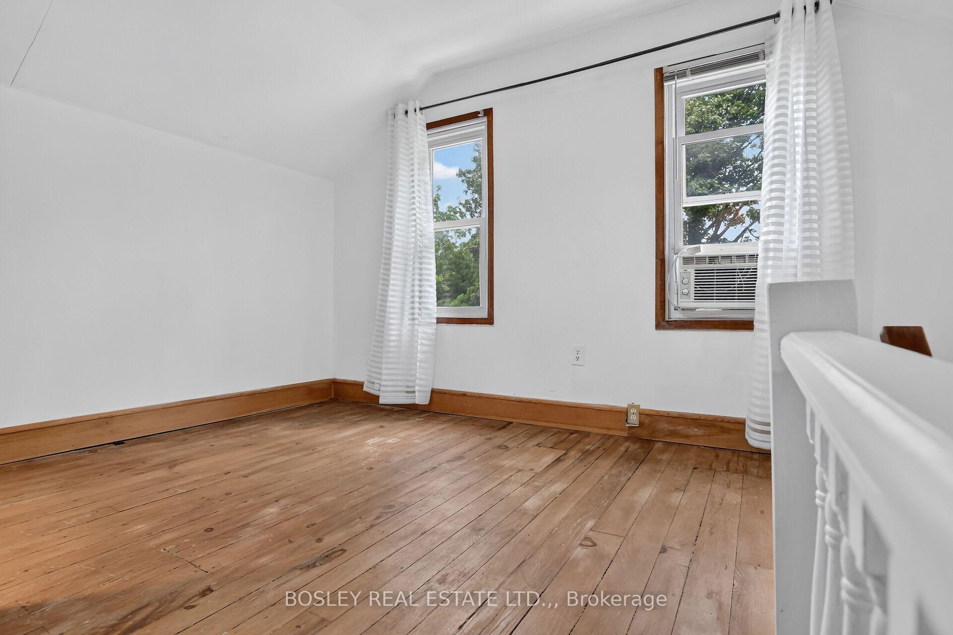 Photo 29 of 5186 Mcglashan Crescent, Niagara Falls, Downtown — HOMEH