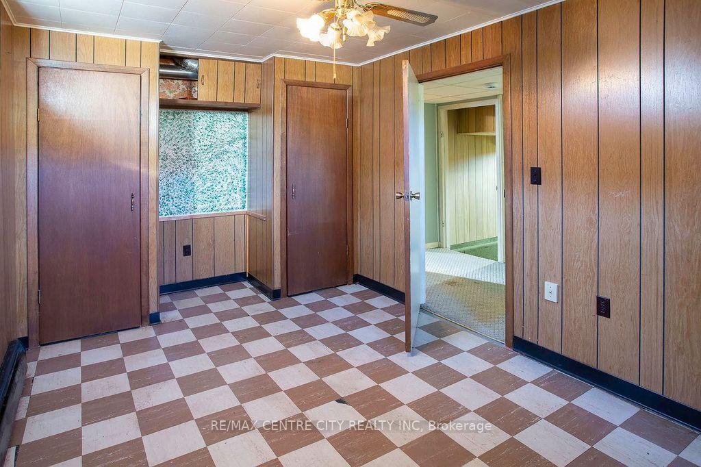 Photo 25 of 1478 Glengarry Avenue, London, North H — HOMEH