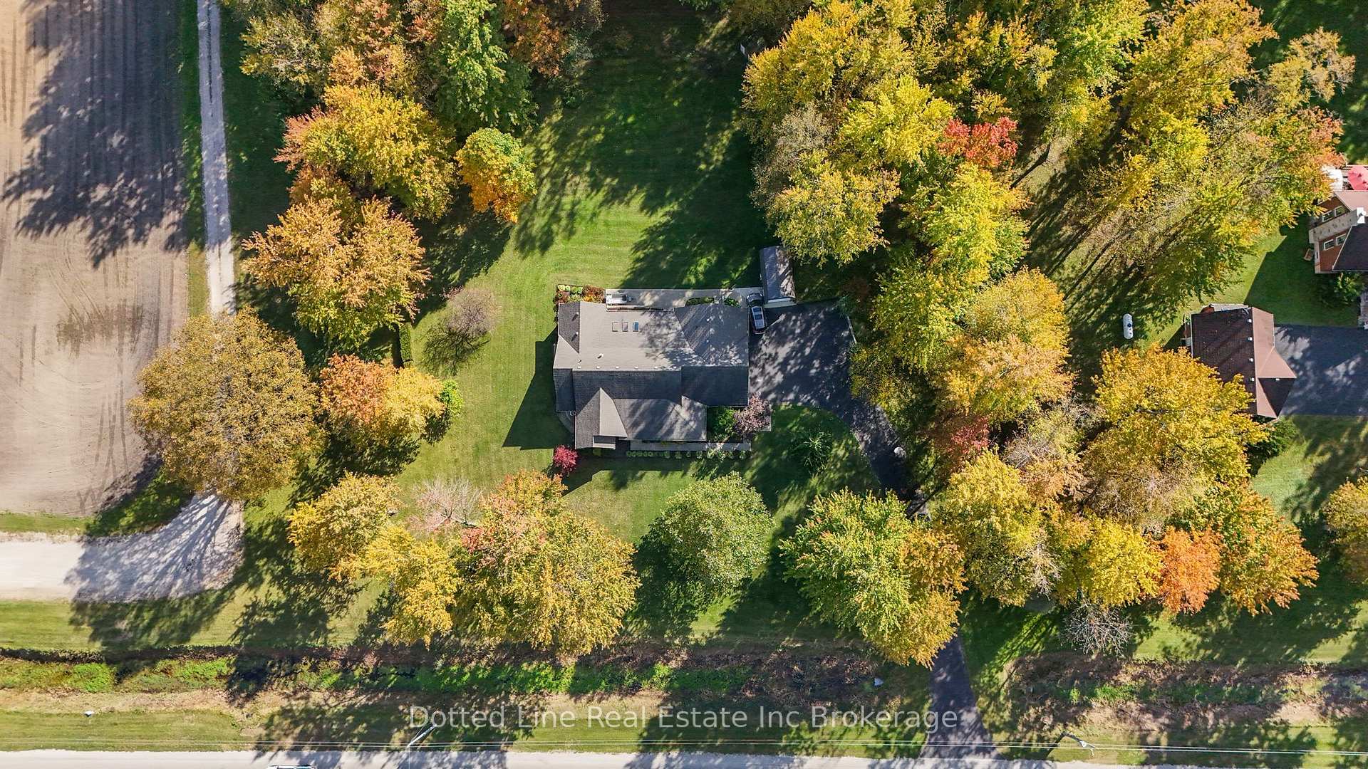 Photo 7 of 1324 Mall Road, Norfolk, Rural Middleton — HOMEH