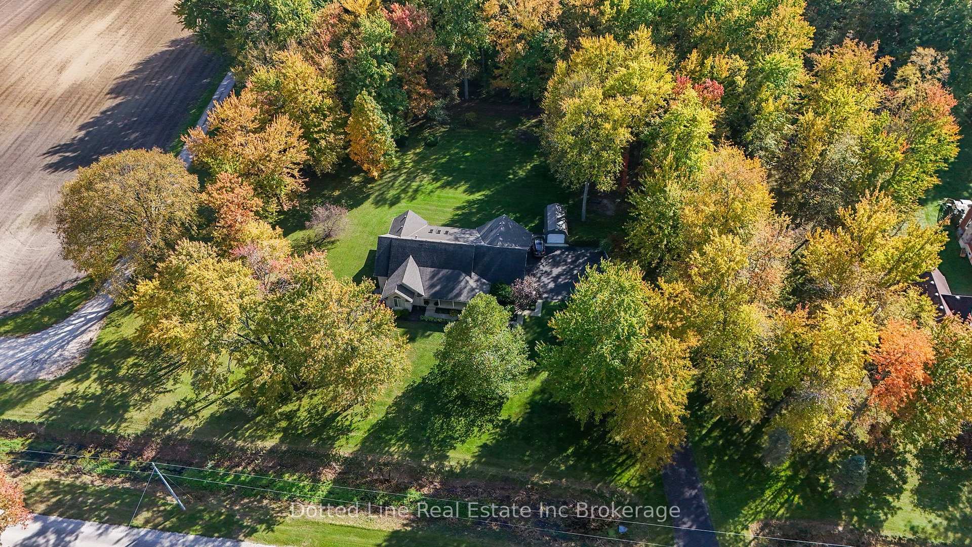 Photo 8 of 1324 Mall Road, Norfolk, Rural Middleton — HOMEH