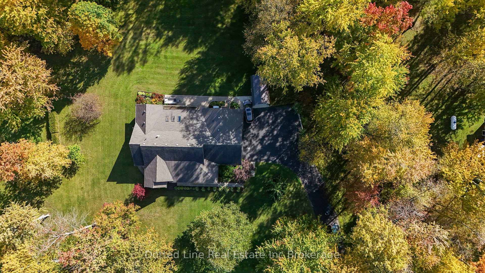 Photo 9 of 1324 Mall Road, Norfolk, Rural Middleton — HOMEH