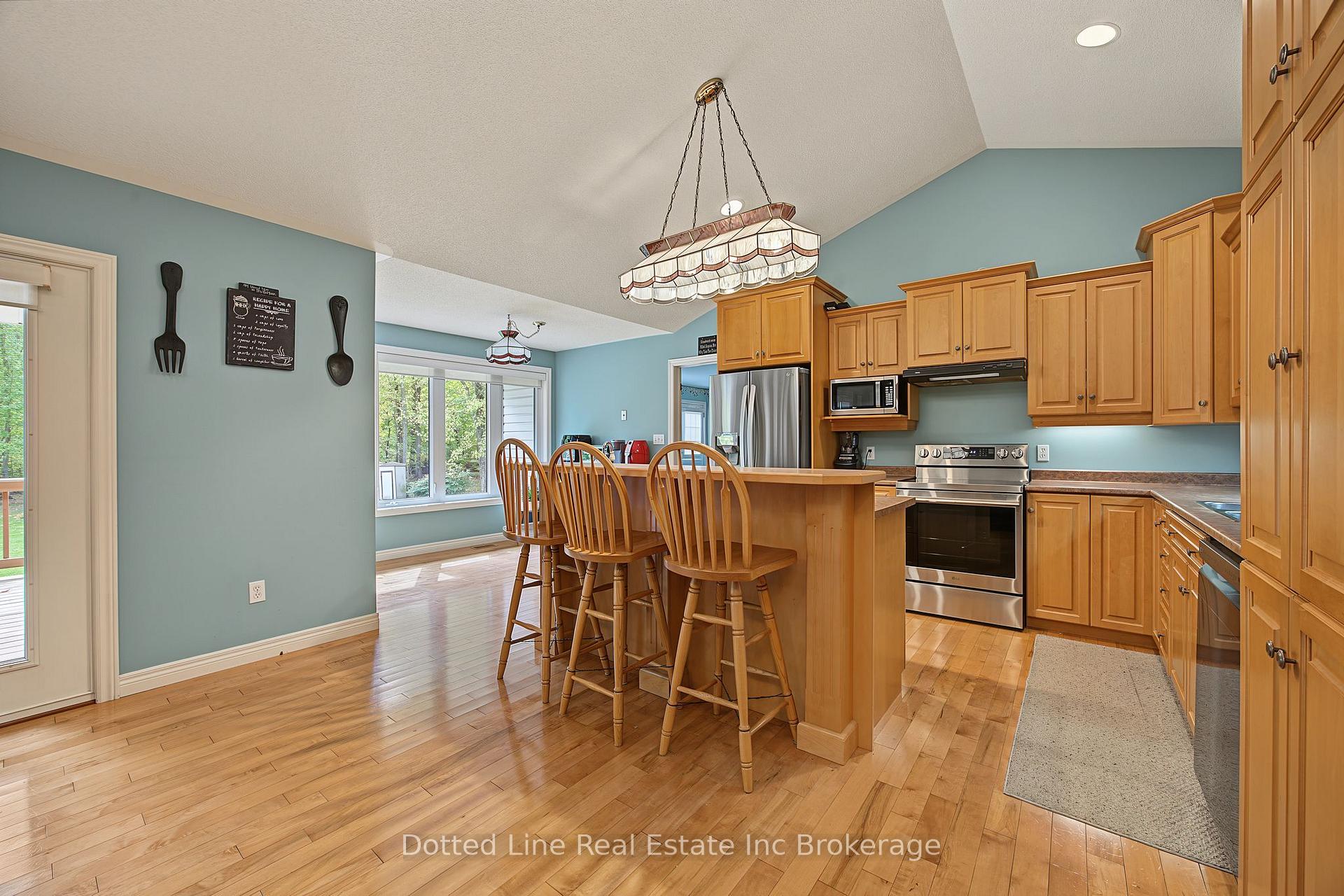 Photo 18 of 1324 Mall Road, Norfolk, Rural Middleton — HOMEH