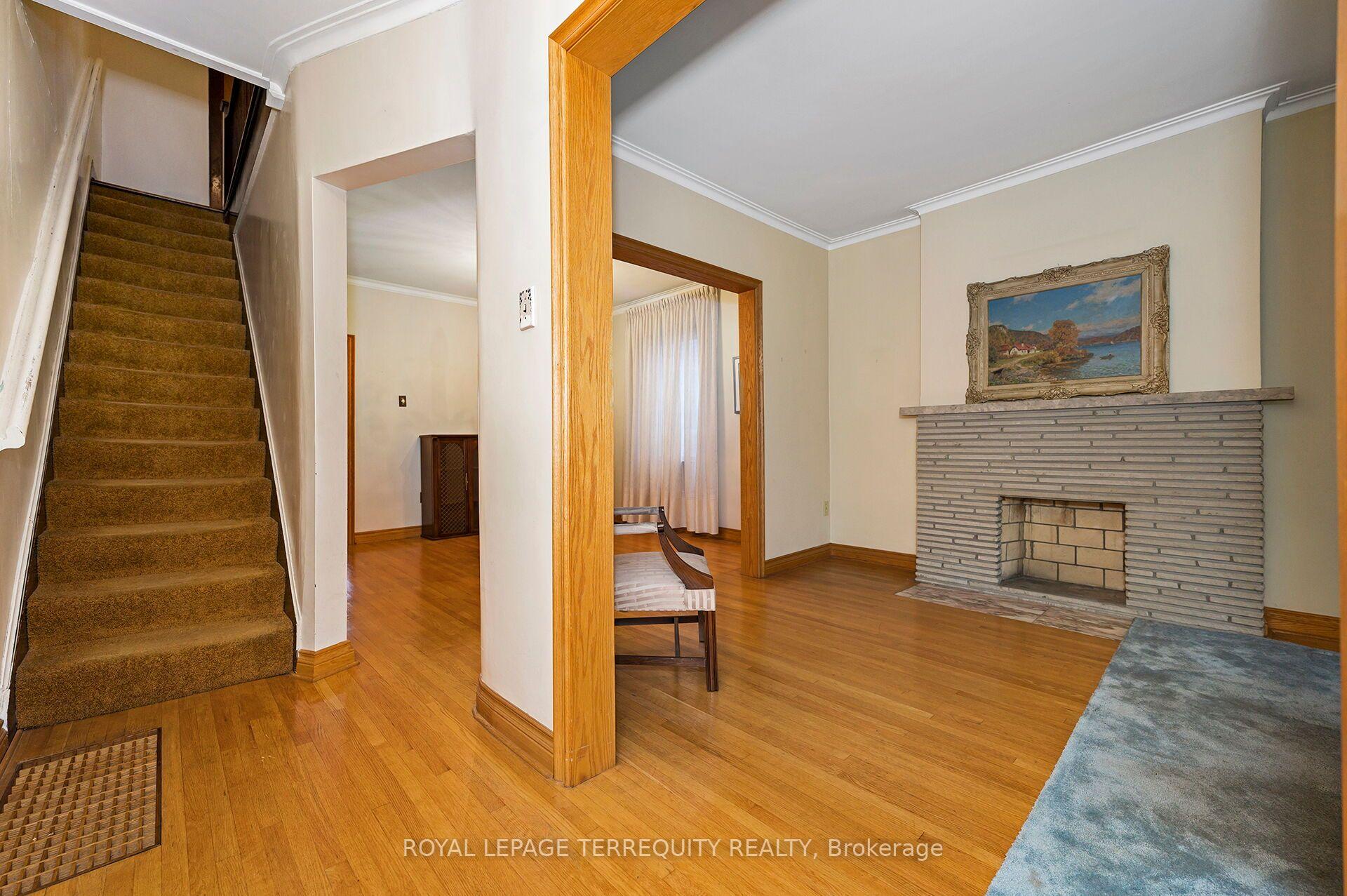 Photo 17 of 209 Caledonia Road, Toronto, Corso Italia-Davenport — HOMEH