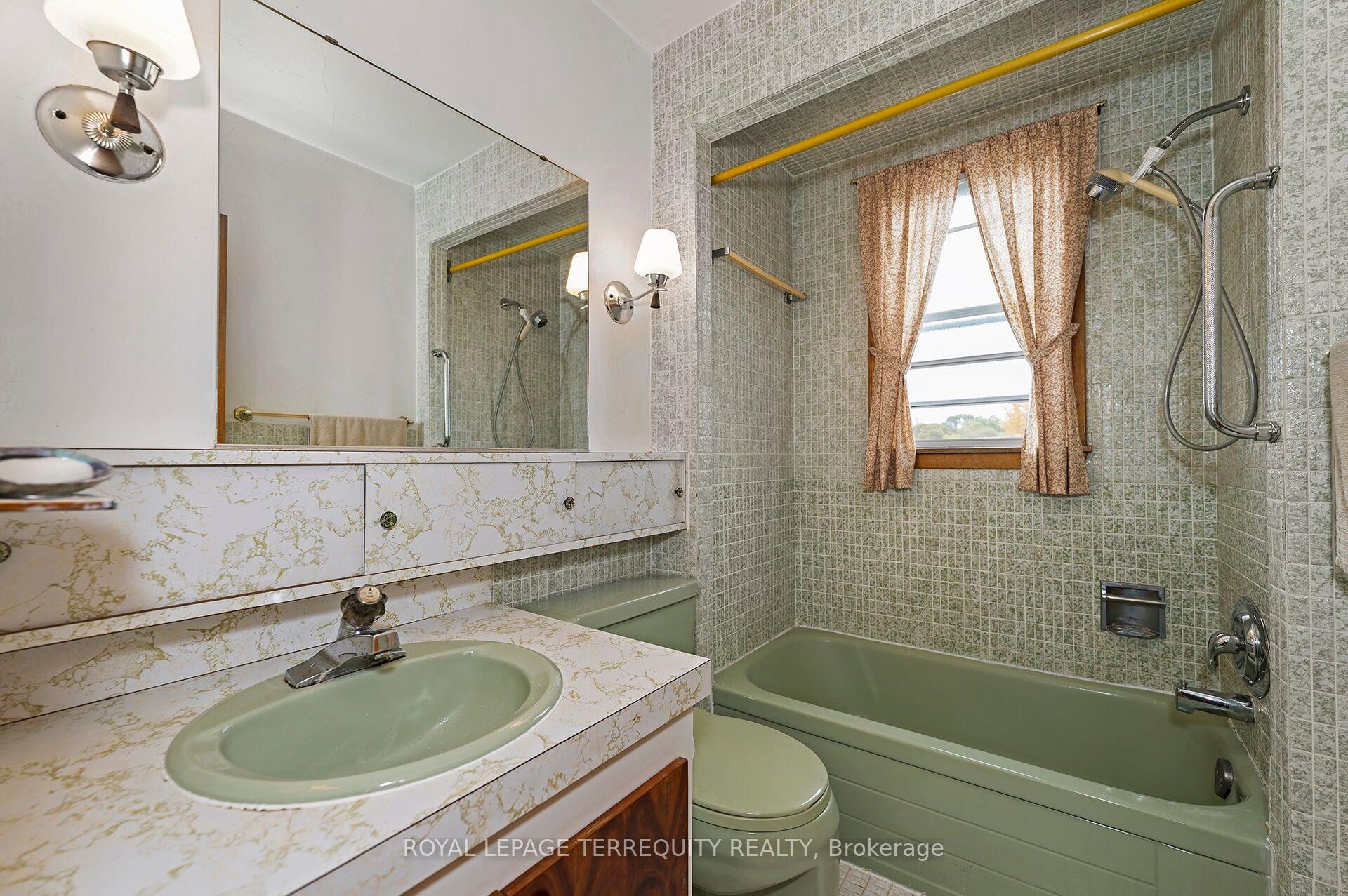 Photo 21 of 209 Caledonia Road, Toronto, Corso Italia-Davenport — HOMEH