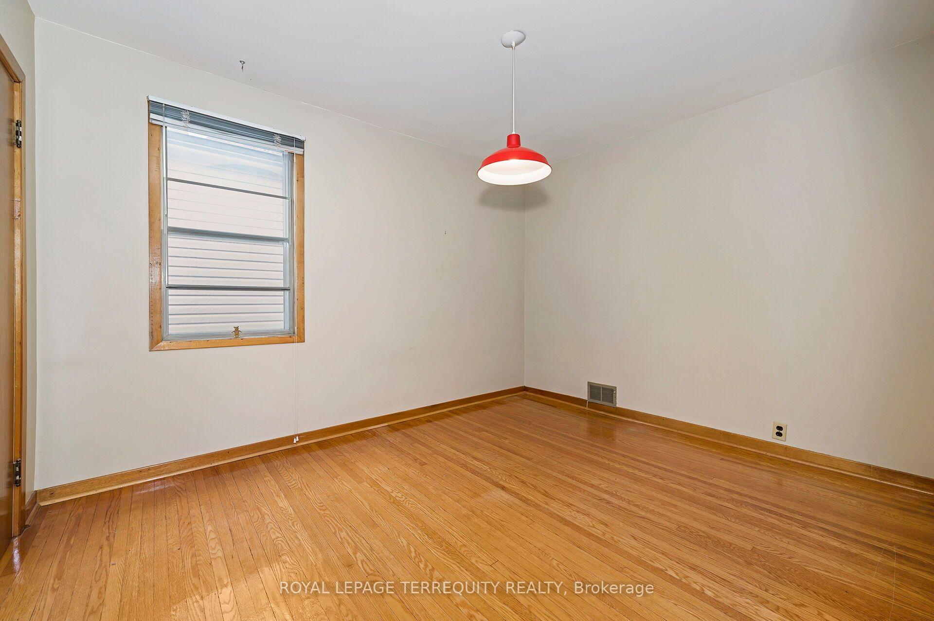 Photo 24 of 209 Caledonia Road, Toronto, Corso Italia-Davenport — HOMEH