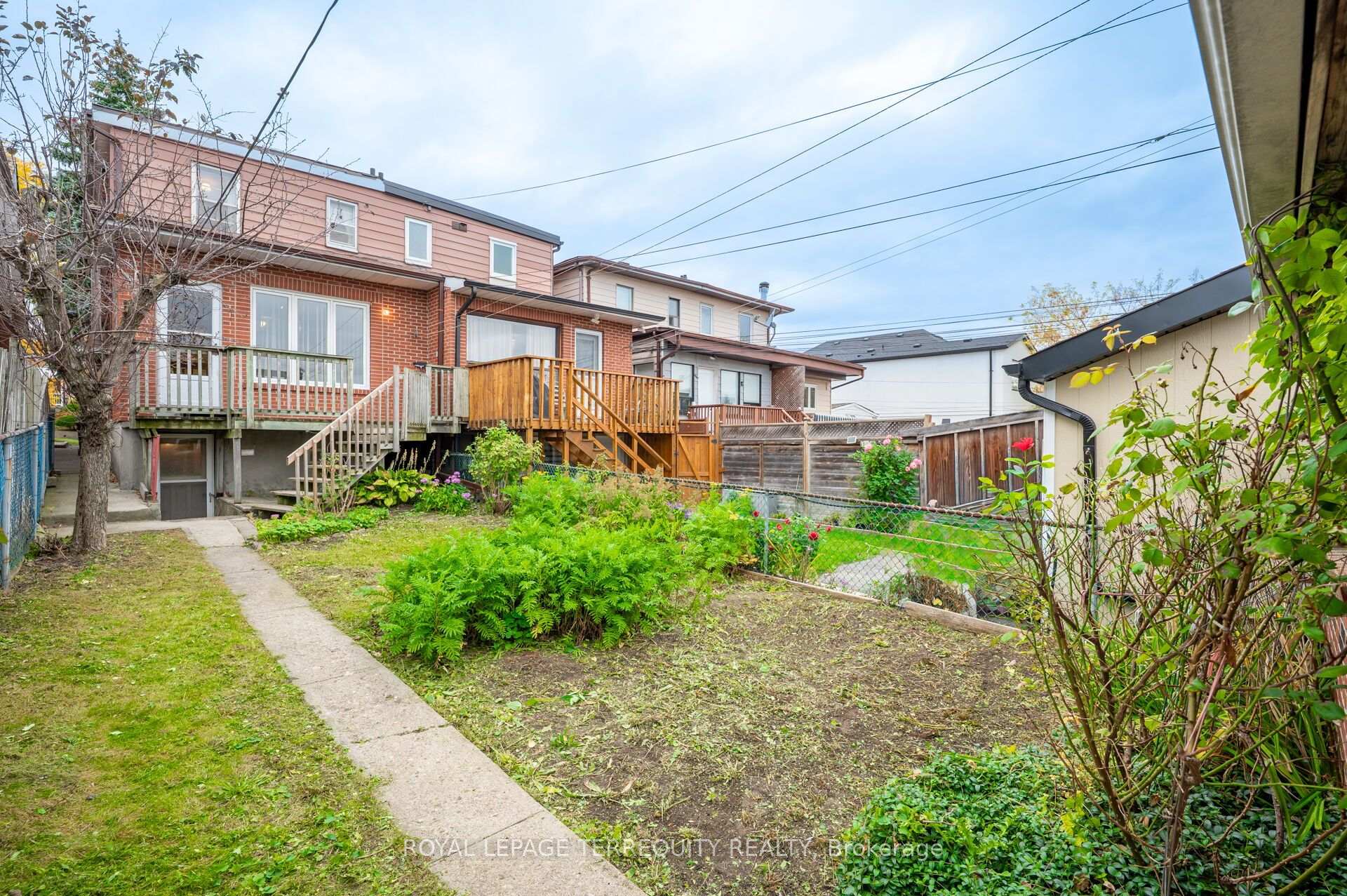 Photo 30 of 209 Caledonia Road, Toronto, Corso Italia-Davenport — HOMEH