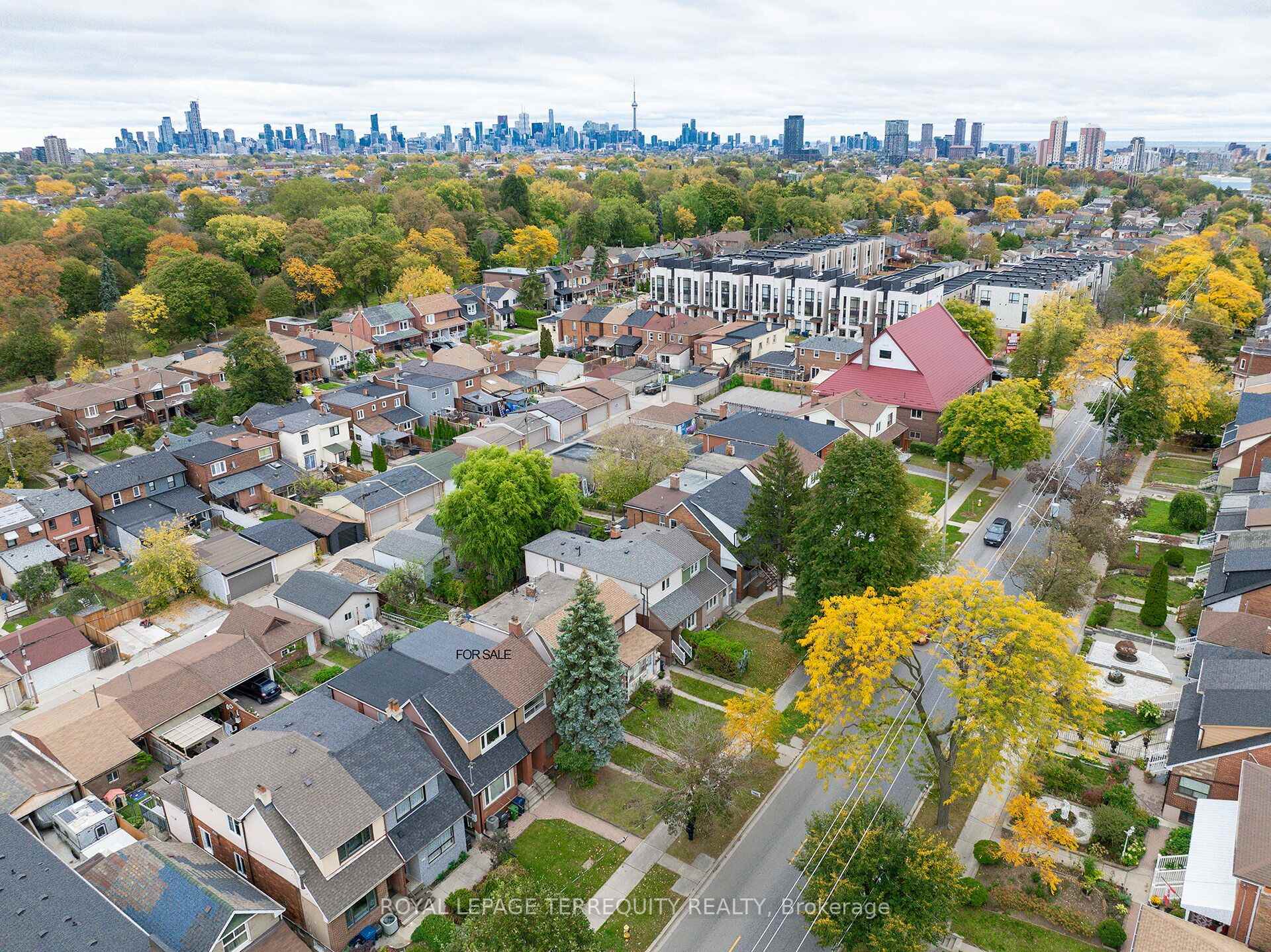 Photo 36 of 209 Caledonia Road, Toronto, Corso Italia-Davenport — HOMEH