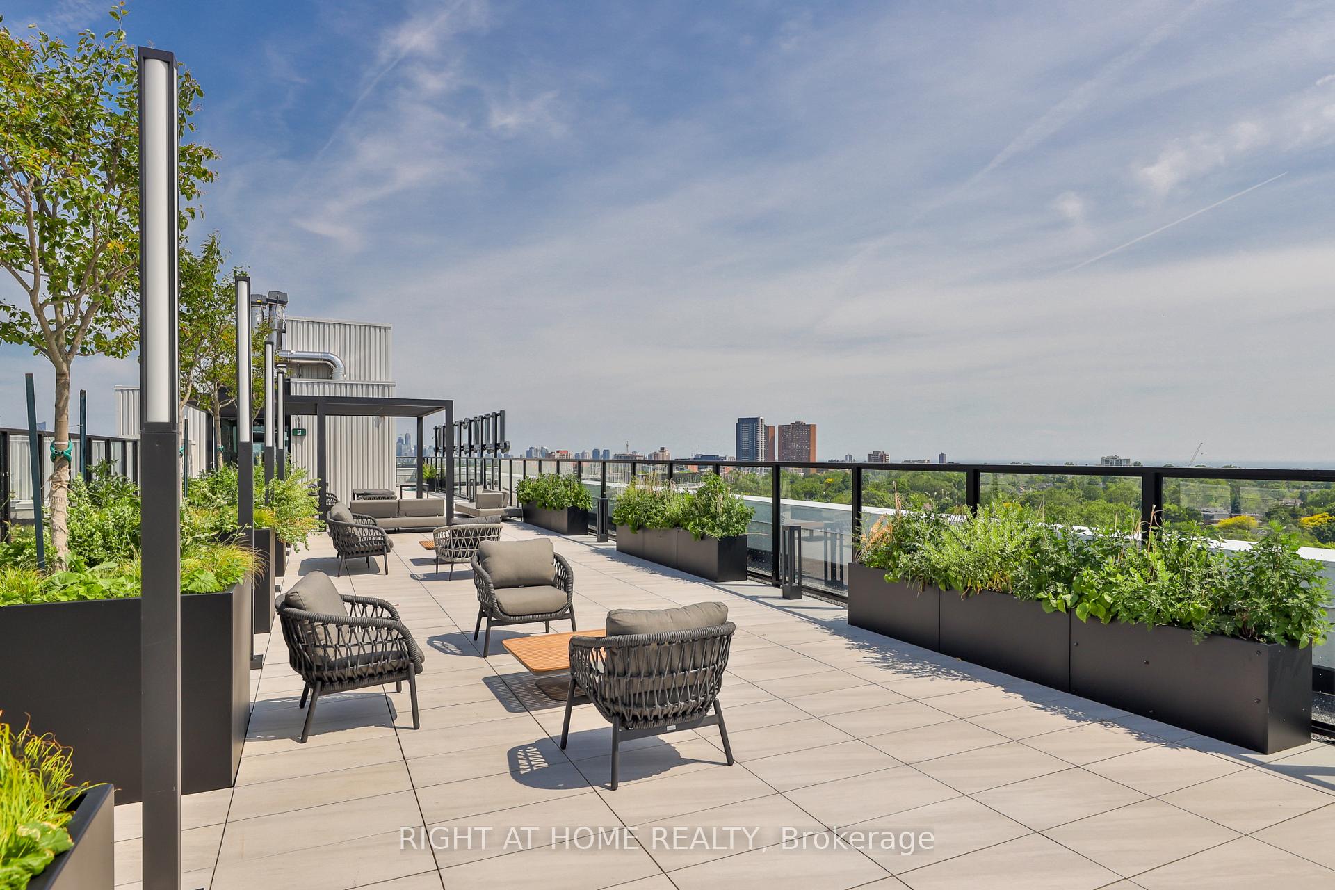 Photo 11 of Unit 409, 2720 Dundas Street W, Toronto, Junction Area — HOMEH