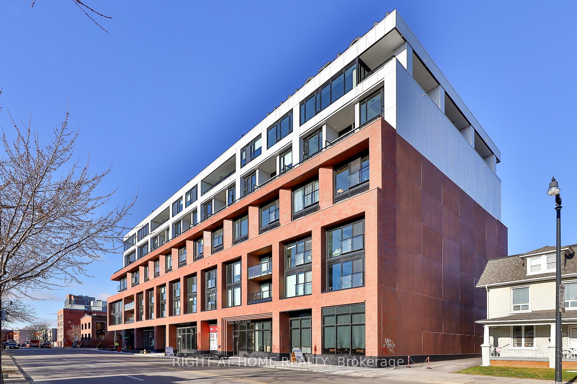 Photo 15 of Unit 409, 2720 Dundas Street W, Toronto, Junction Area — HOMEH