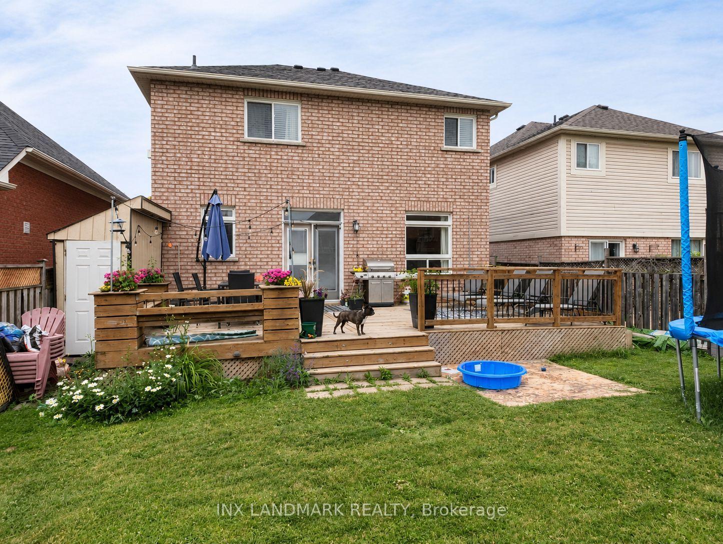 Photo 9 of 19 Stuart Avenue N, Barrie, Innis-Shore — HOMEH
