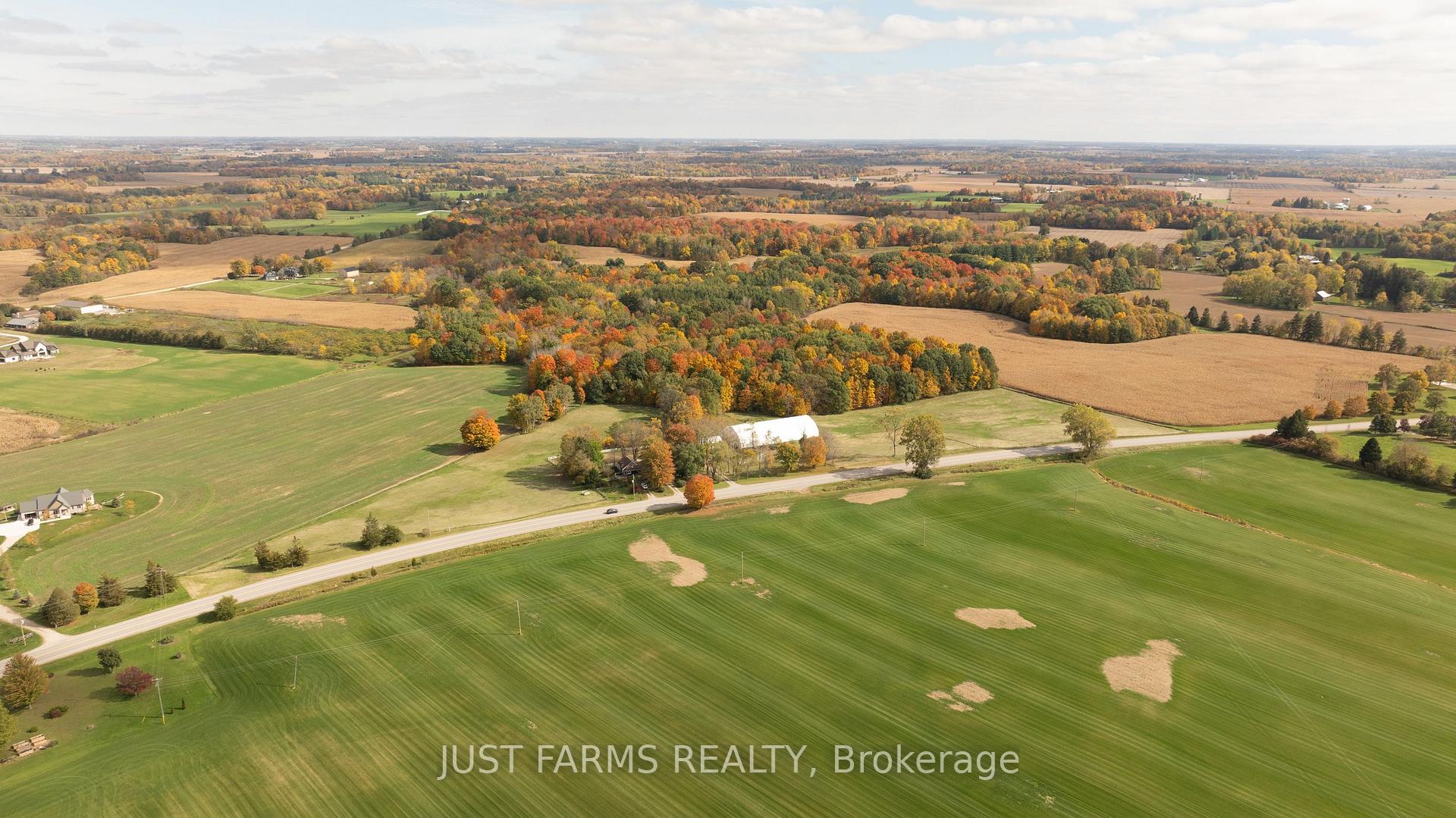 Photo 4 of 21846 Muncey Road, Strathroy-Caradoc, Rural Strathroy-Caradoc — HOMEH