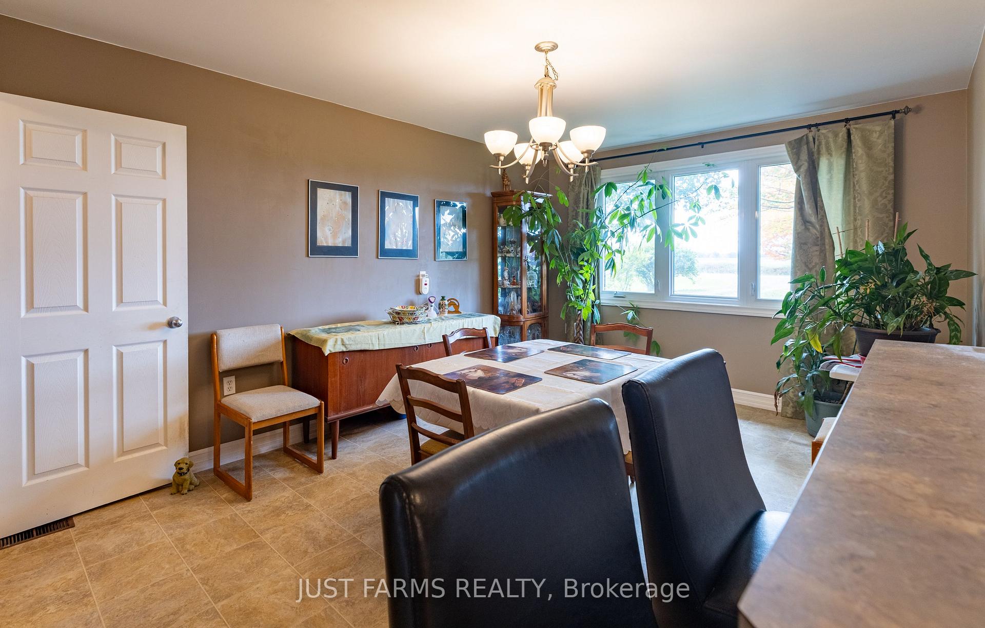 Photo 18 of 21846 Muncey Road, Strathroy-Caradoc, Rural Strathroy-Caradoc — HOMEH