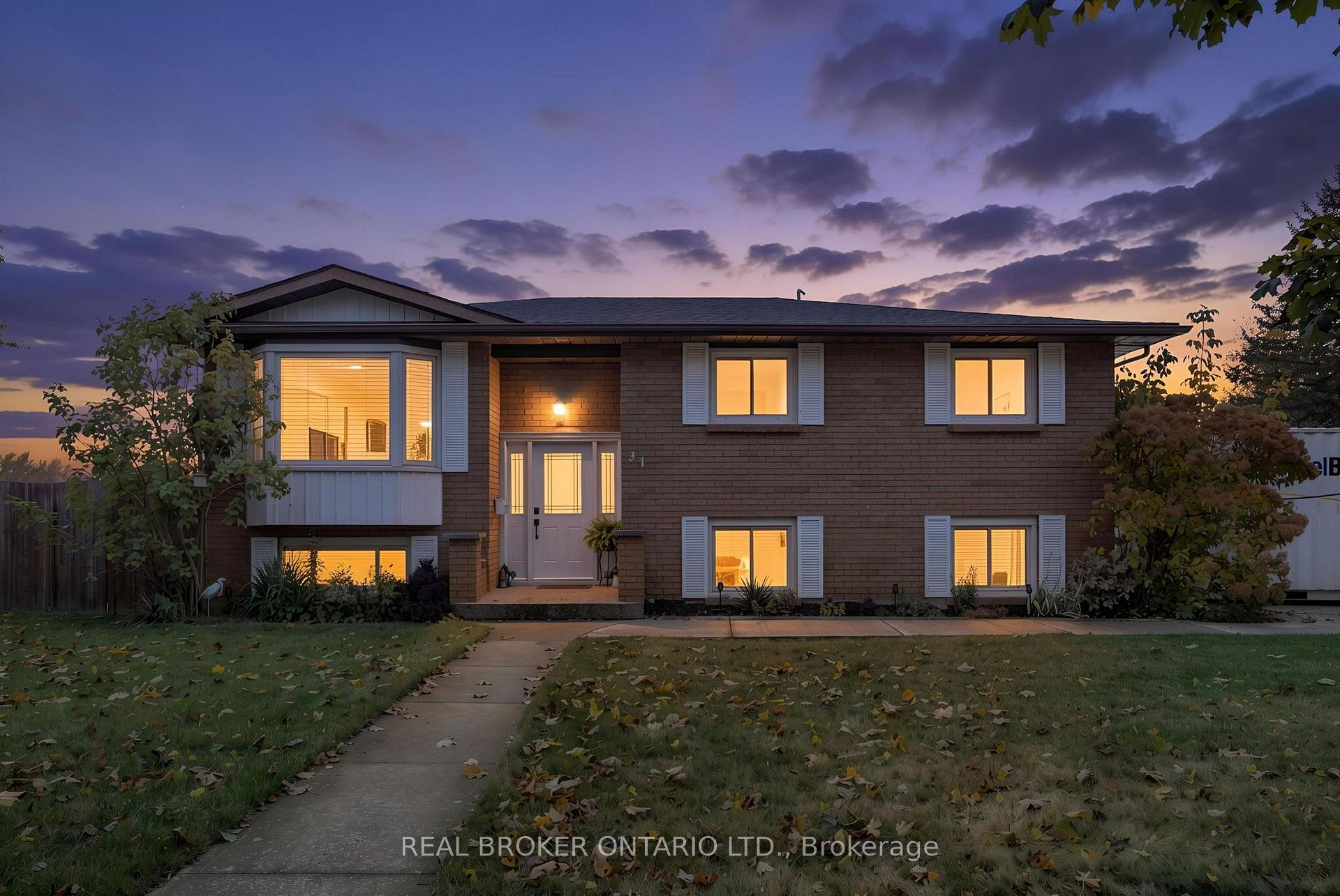 Photo 1 of 31 Gillin Road, Brantford, Brantwood Park — HOMEH