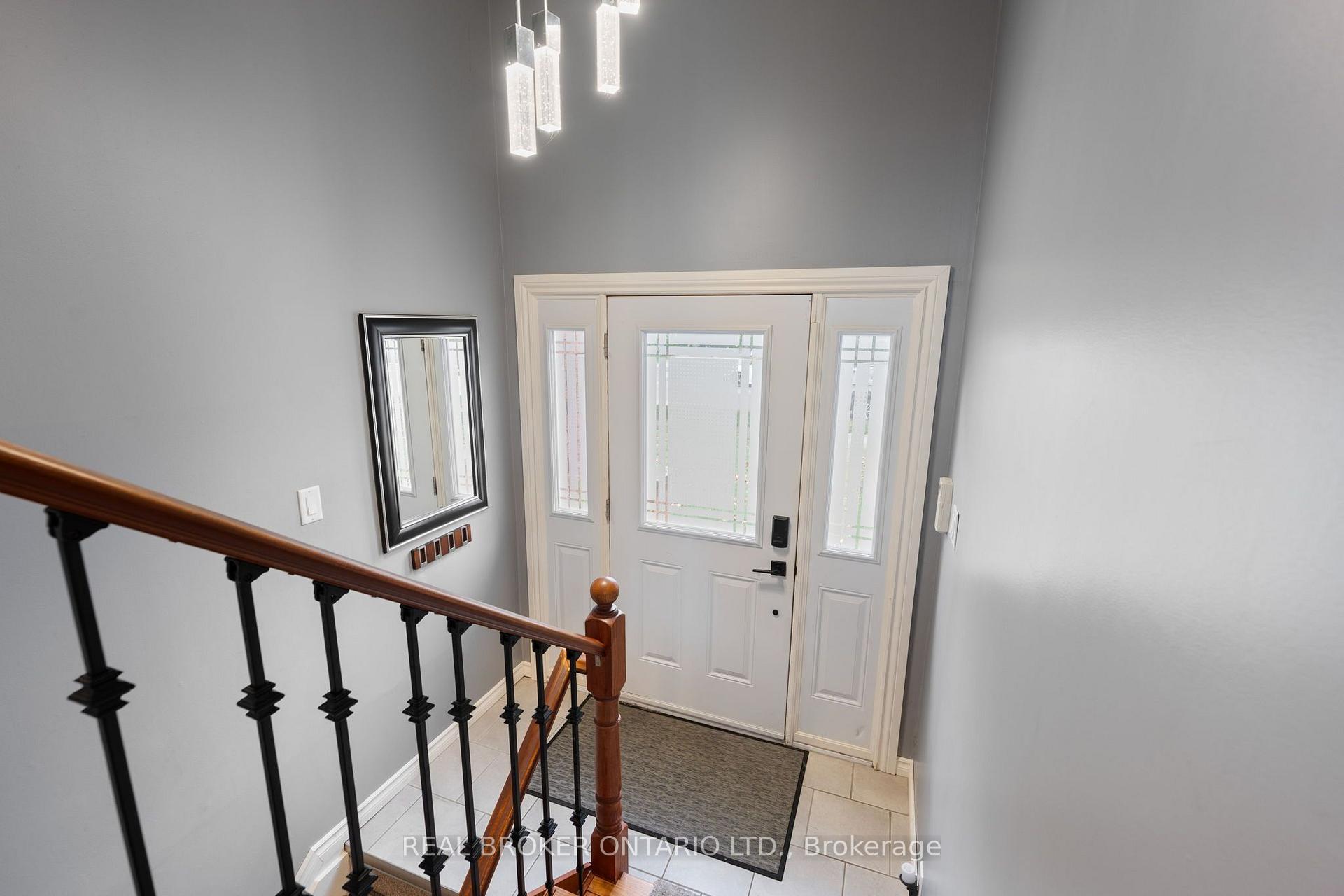 Photo 13 of 31 Gillin Road, Brantford, Brantwood Park — HOMEH