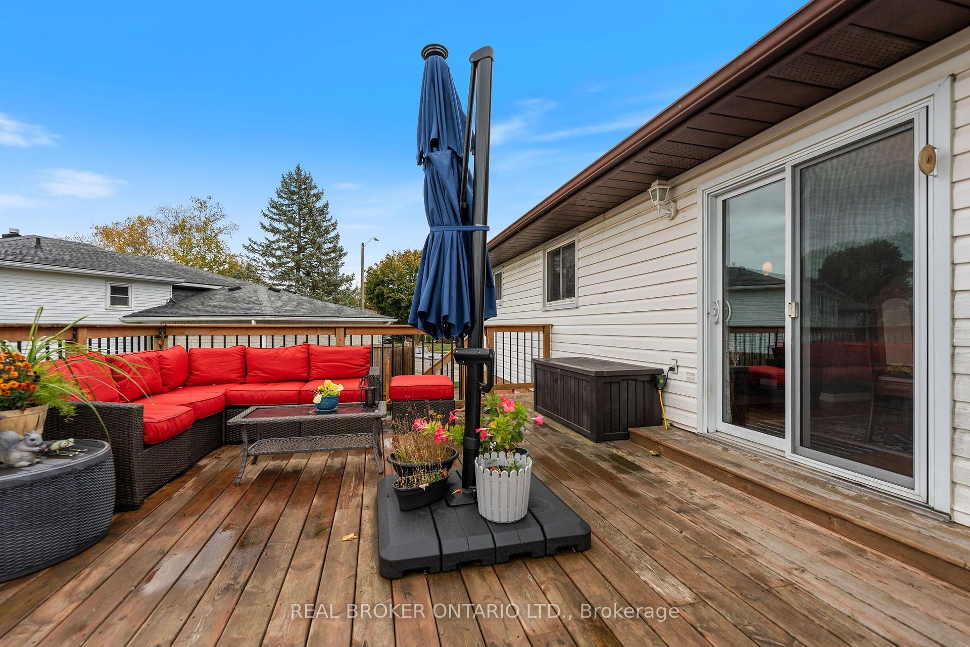 Photo 36 of 31 Gillin Road, Brantford, Brantwood Park — HOMEH