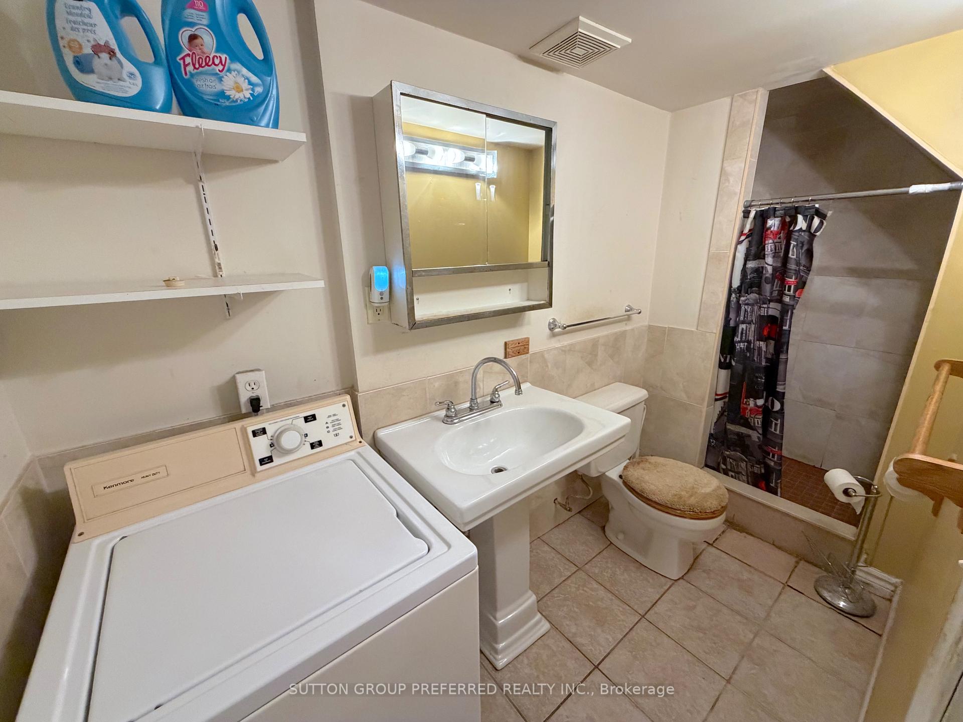 Photo 35 of 1622 Leonard Street, London, East H — HOMEH