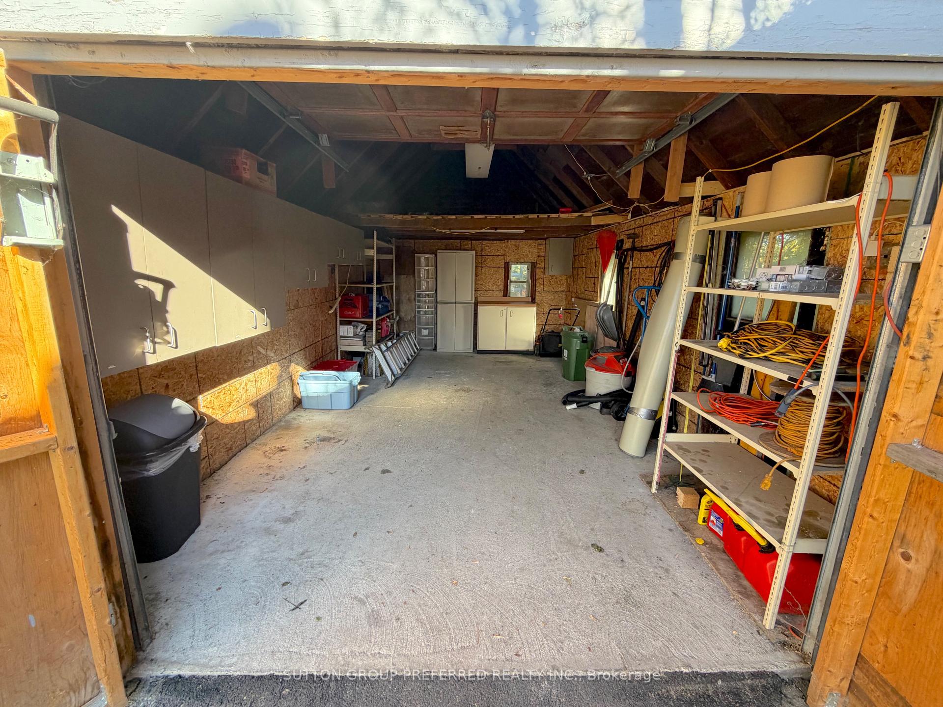 Photo 44 of 1622 Leonard Street, London, East H — HOMEH