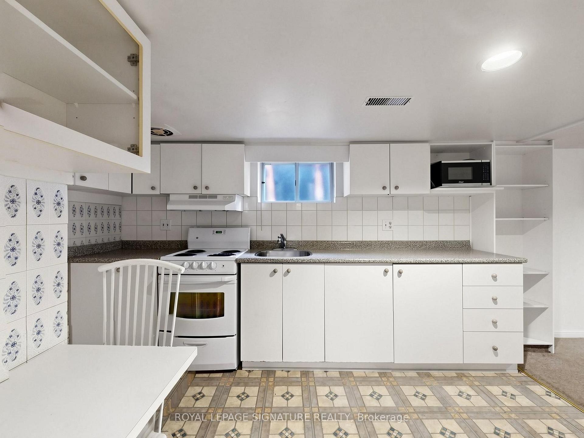 Photo 29 of 75 Inwood Avenue, Toronto, Danforth Village-East York — HOMEH