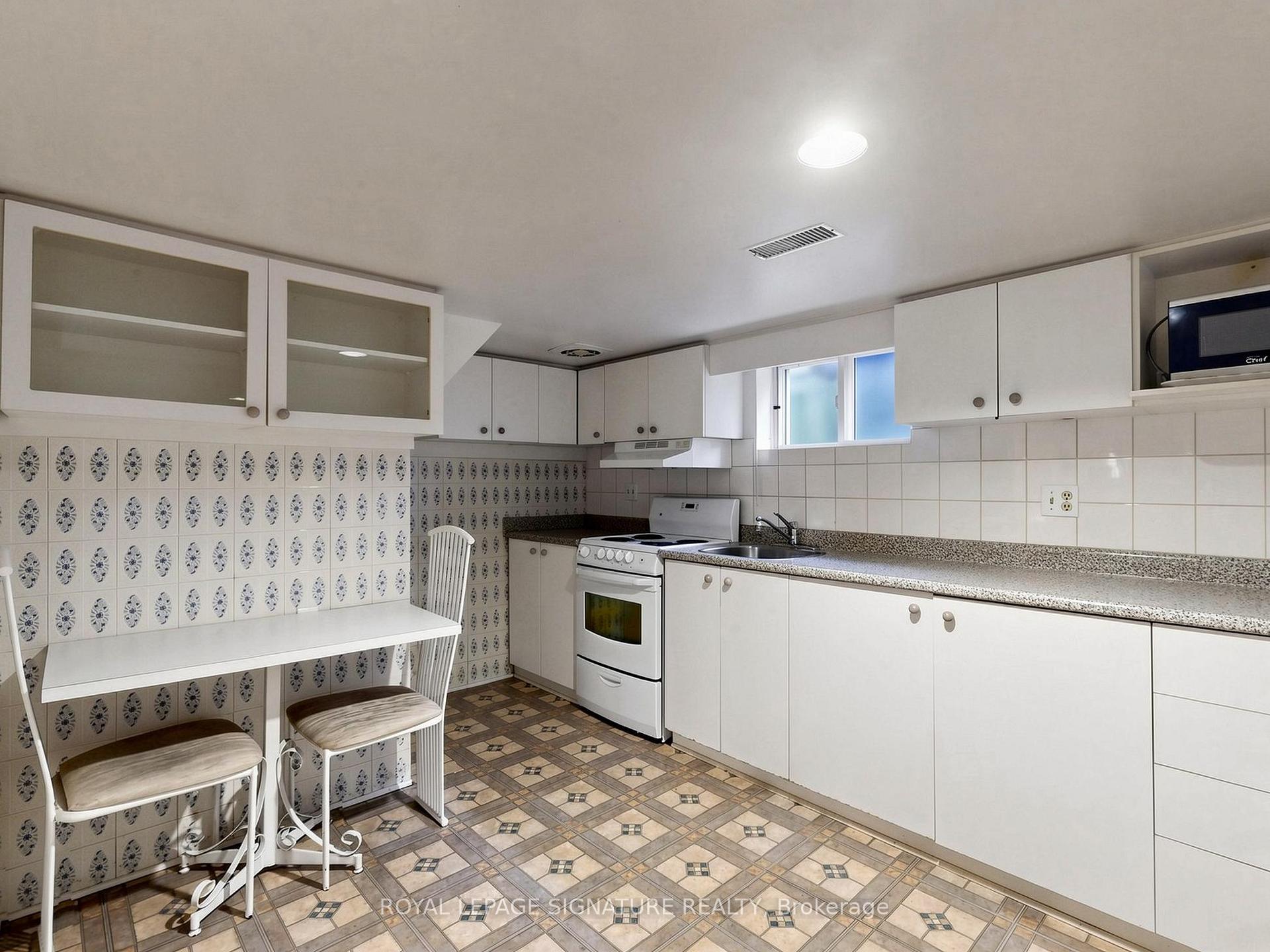 Photo 30 of 75 Inwood Avenue, Toronto, Danforth Village-East York — HOMEH