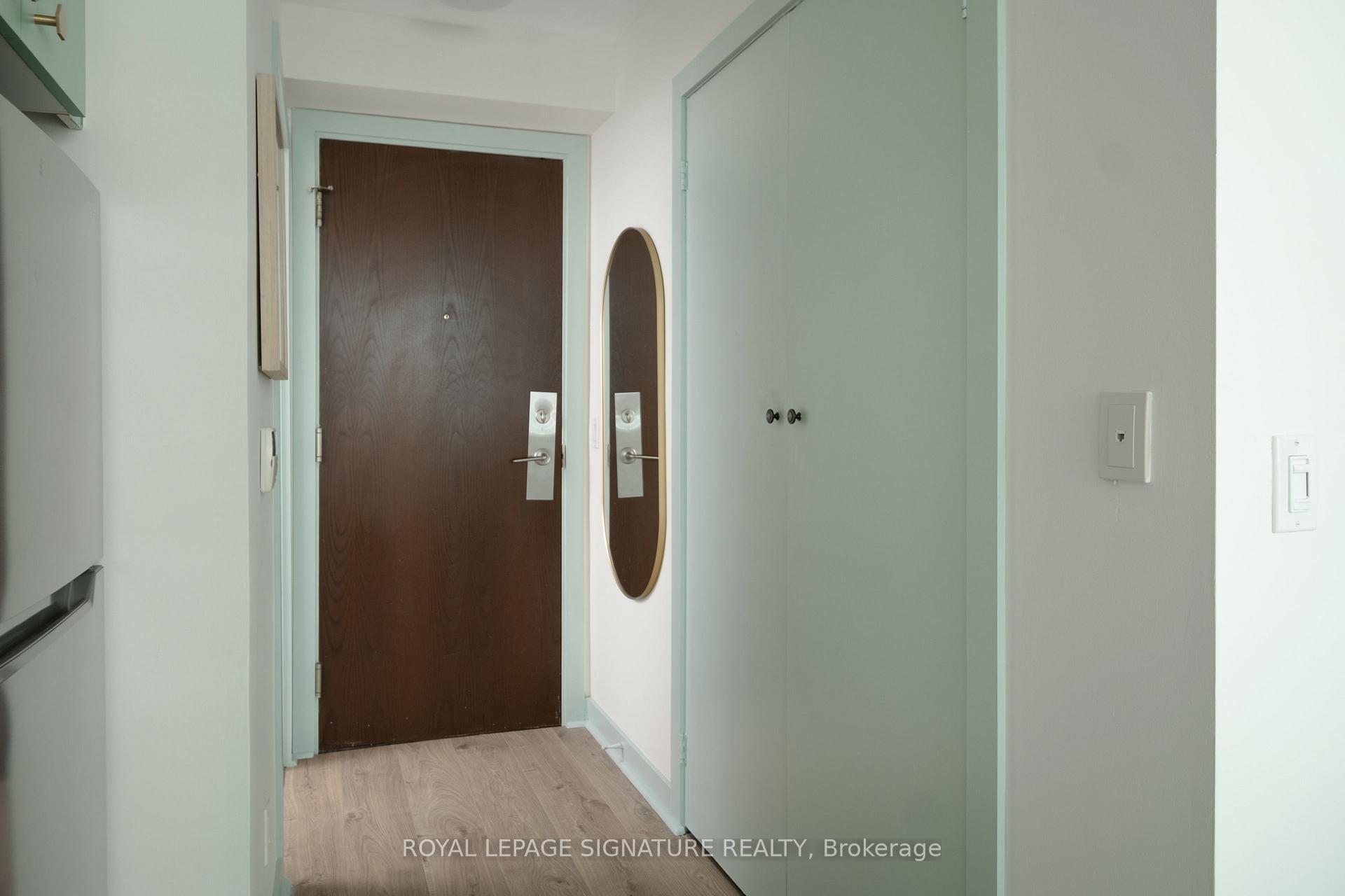 Photo 3 of Unit 901, 80 Western Battery Road, Toronto, Niagara — HOMEH