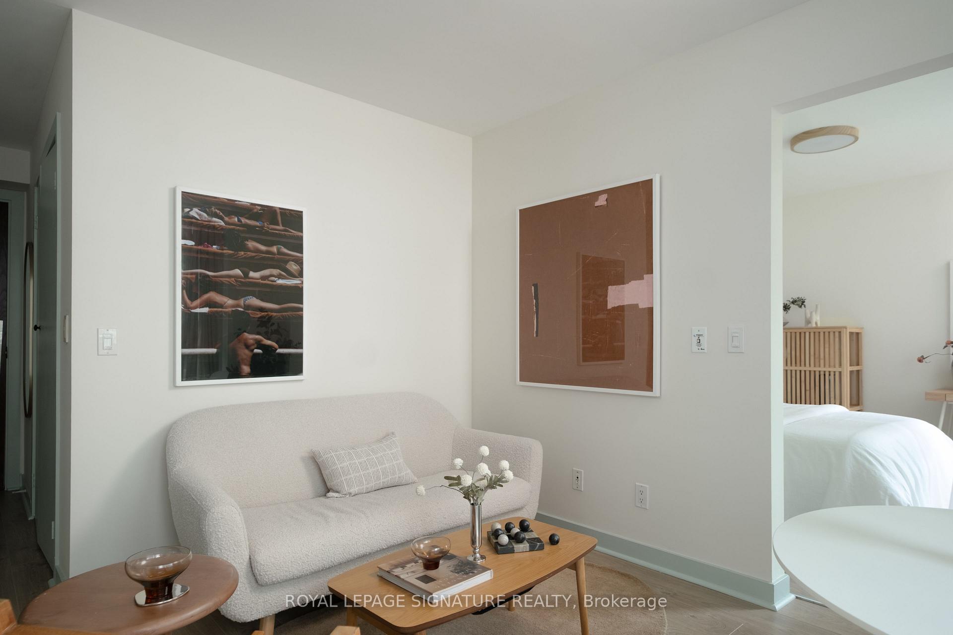 Photo 10 of Unit 901, 80 Western Battery Road, Toronto, Niagara — HOMEH
