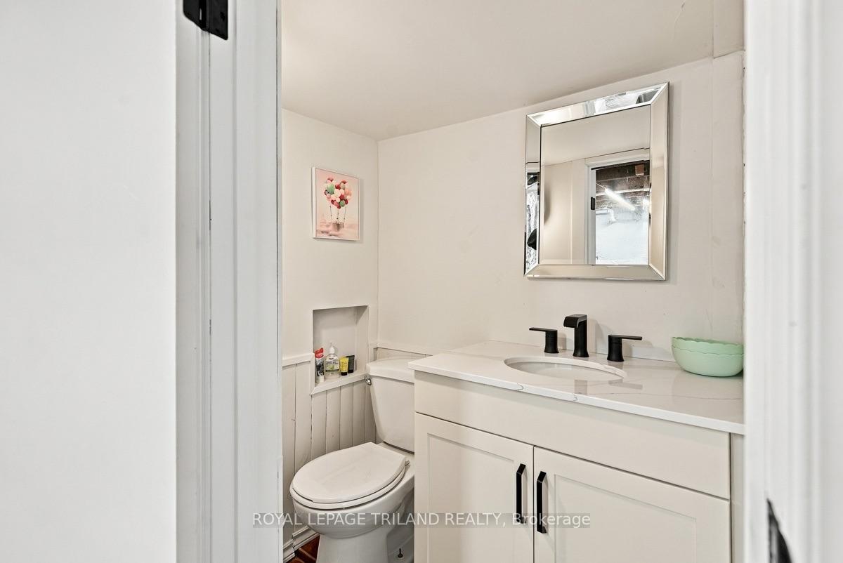 Photo 21 of 149 William Street, London, East K — HOMEH