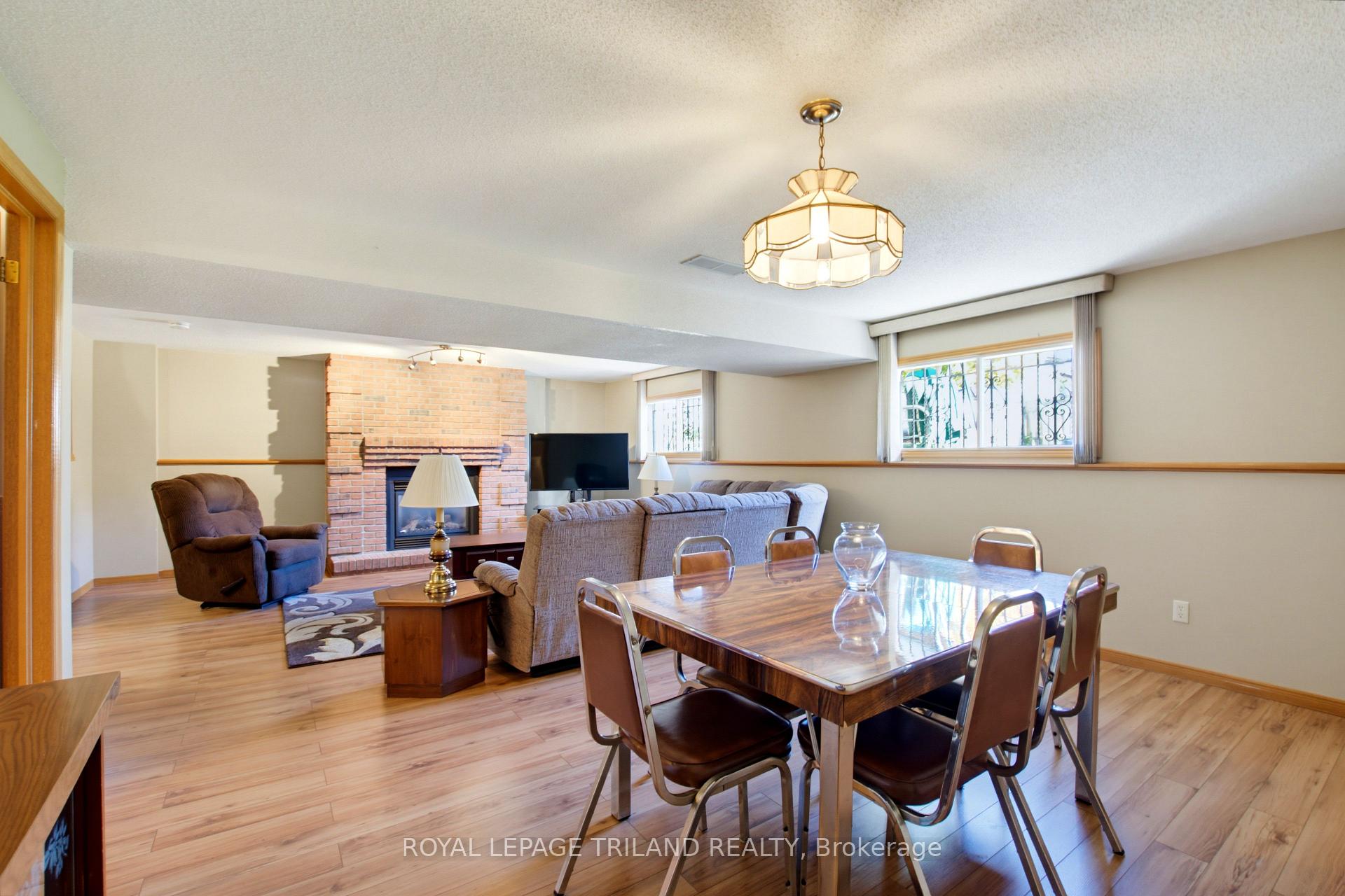 Photo 22 of 1749 Jalna Boulevard, London, South X — HOMEH