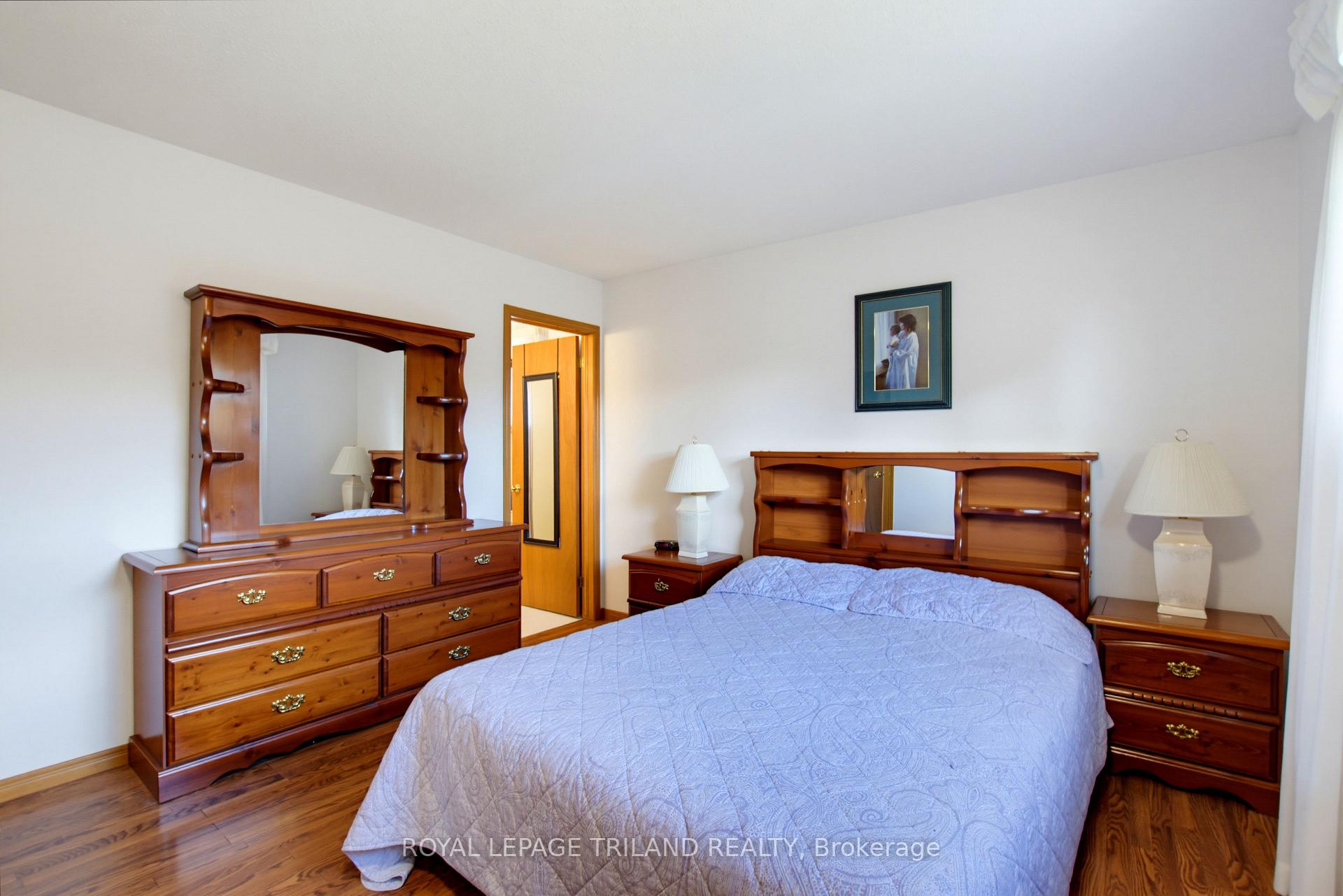 Photo 26 of 1749 Jalna Boulevard, London, South X — HOMEH