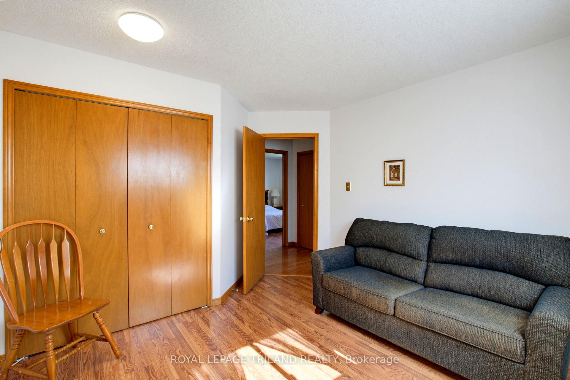 Photo 33 of 1749 Jalna Boulevard, London, South X — HOMEH