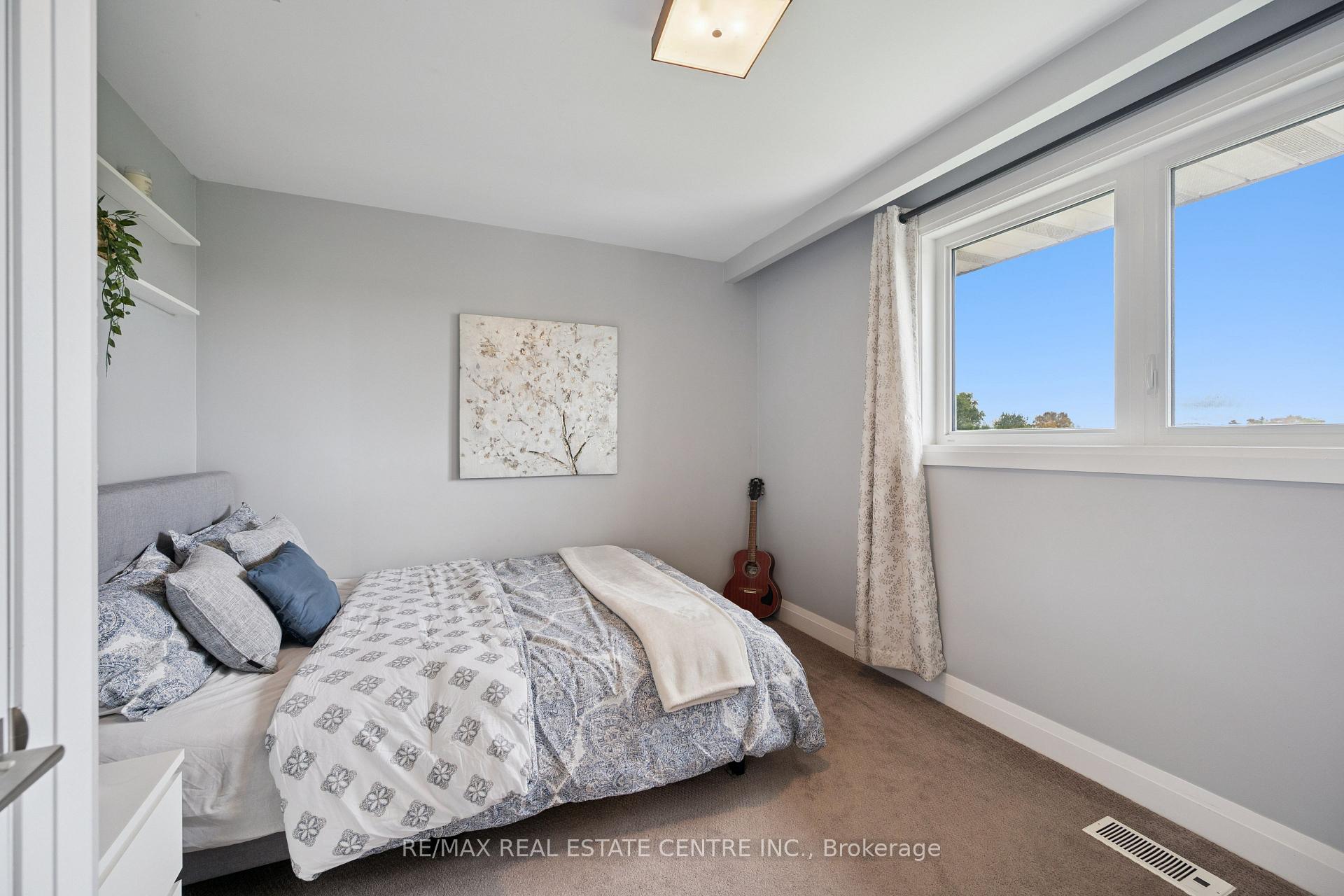 Photo 22 of 1216 Sheffield Road, Hamilton, Rural Flamborough — HOMEH
