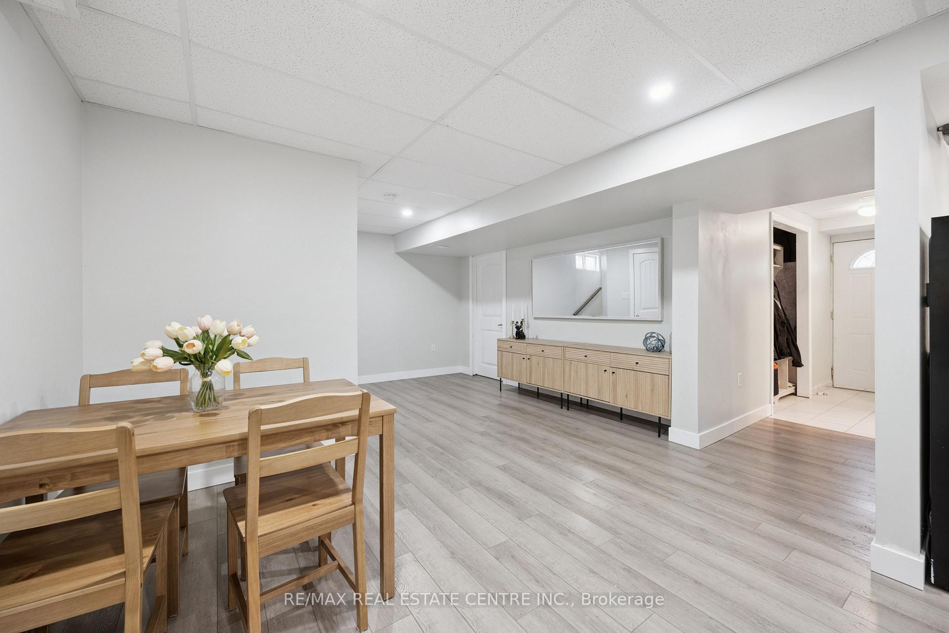 Photo 31 of 1216 Sheffield Road, Hamilton, Rural Flamborough — HOMEH