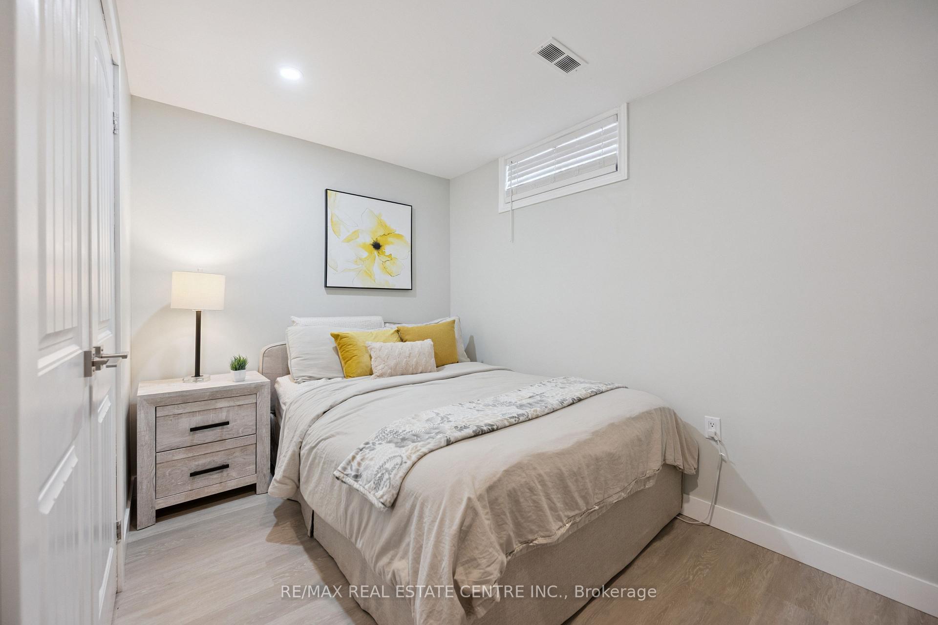 Photo 35 of 1216 Sheffield Road, Hamilton, Rural Flamborough — HOMEH