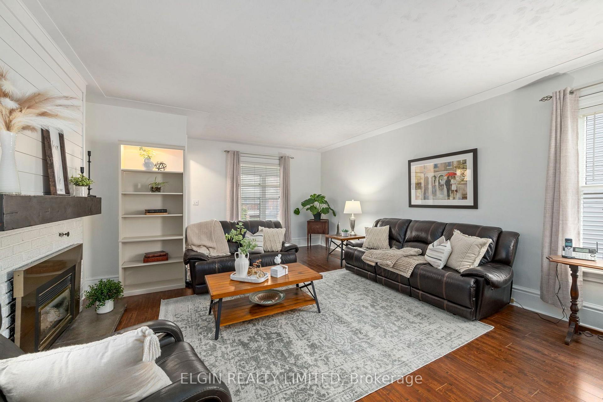 Photo 7 of 48 Elizabeth Street, St. Thomas — HOMEH