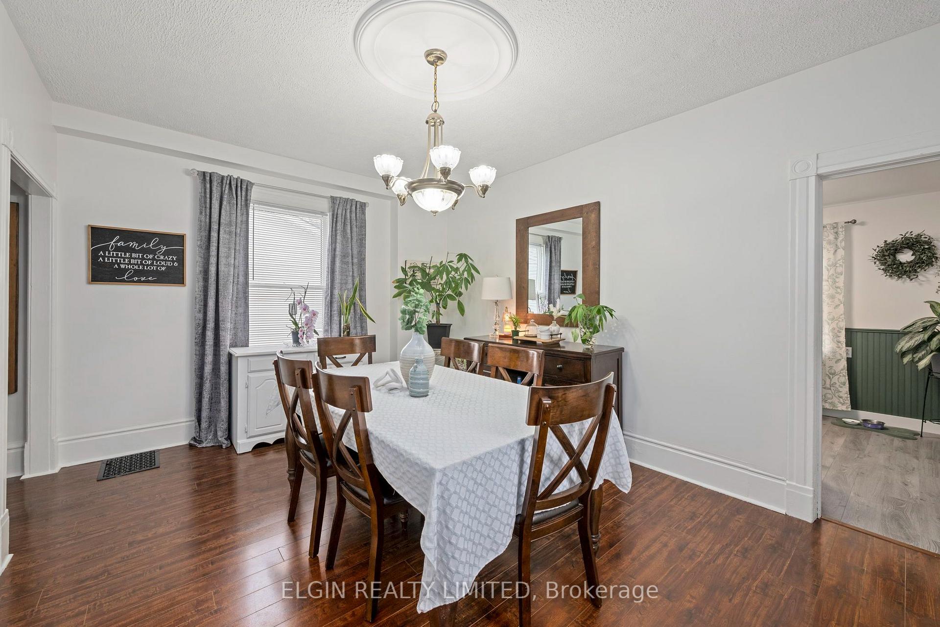 Photo 11 of 48 Elizabeth Street, St. Thomas — HOMEH