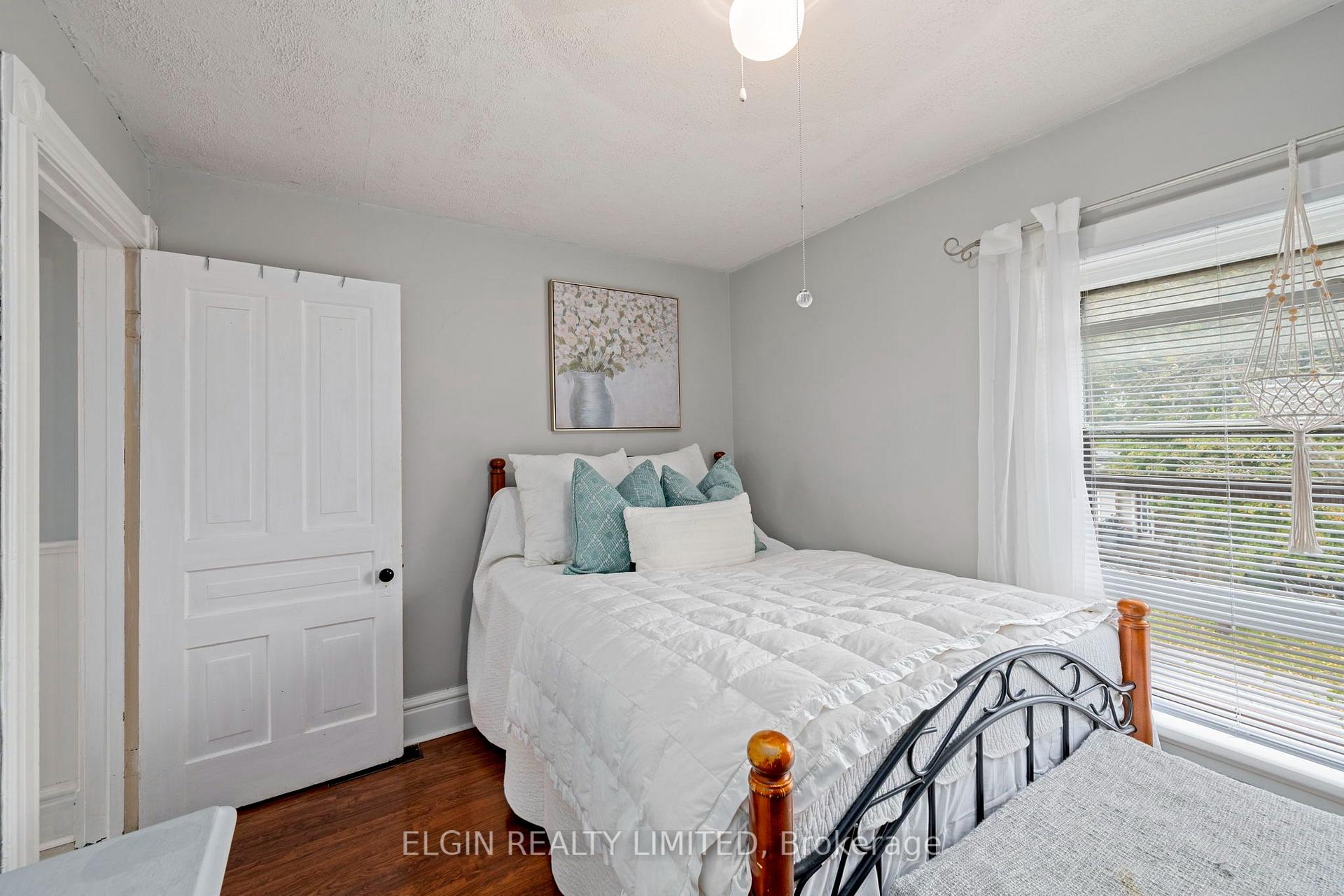 Photo 22 of 48 Elizabeth Street, St. Thomas — HOMEH
