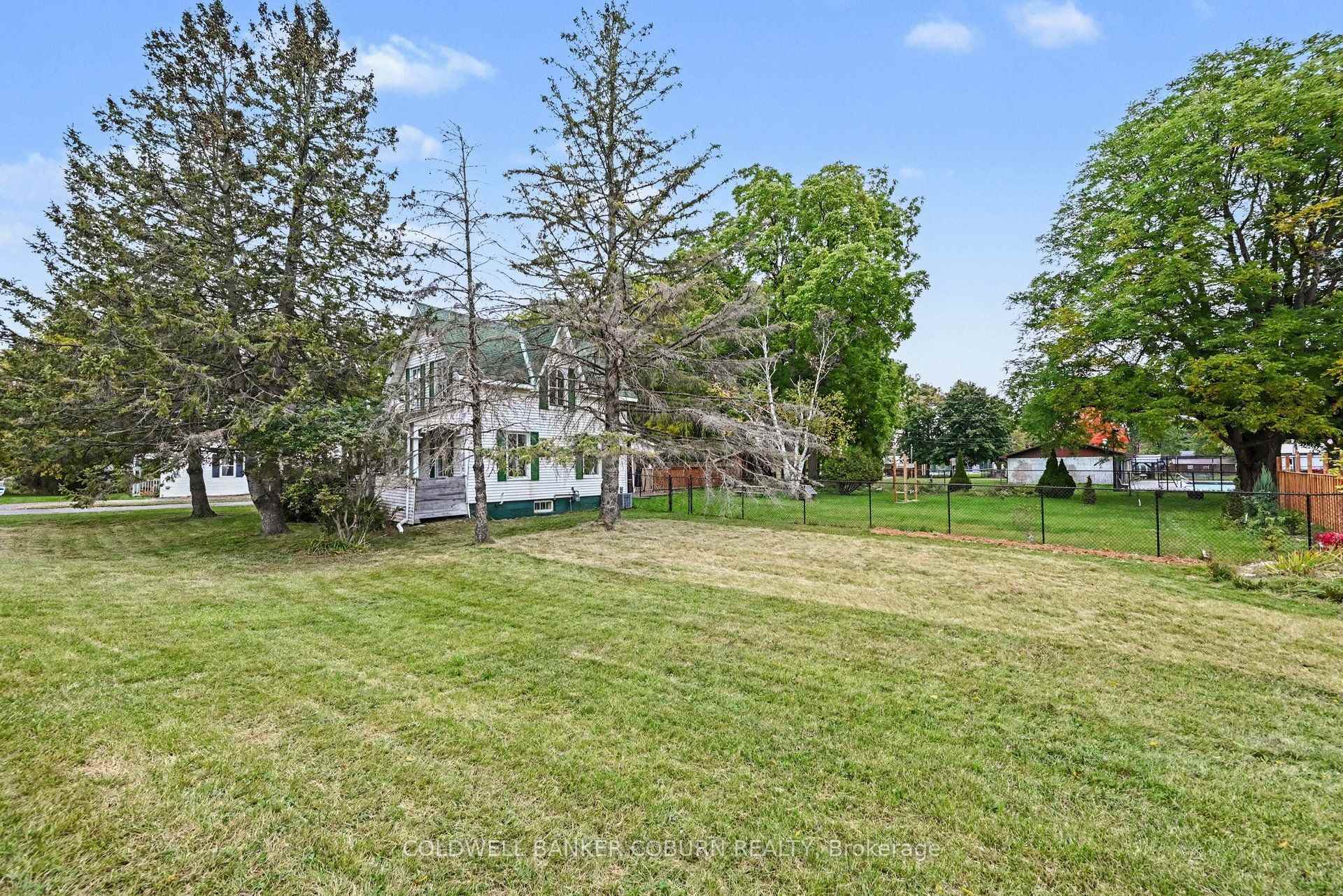 Photo 5 of 69 Main Street S, North Dundas, Chesterville — HOMEH