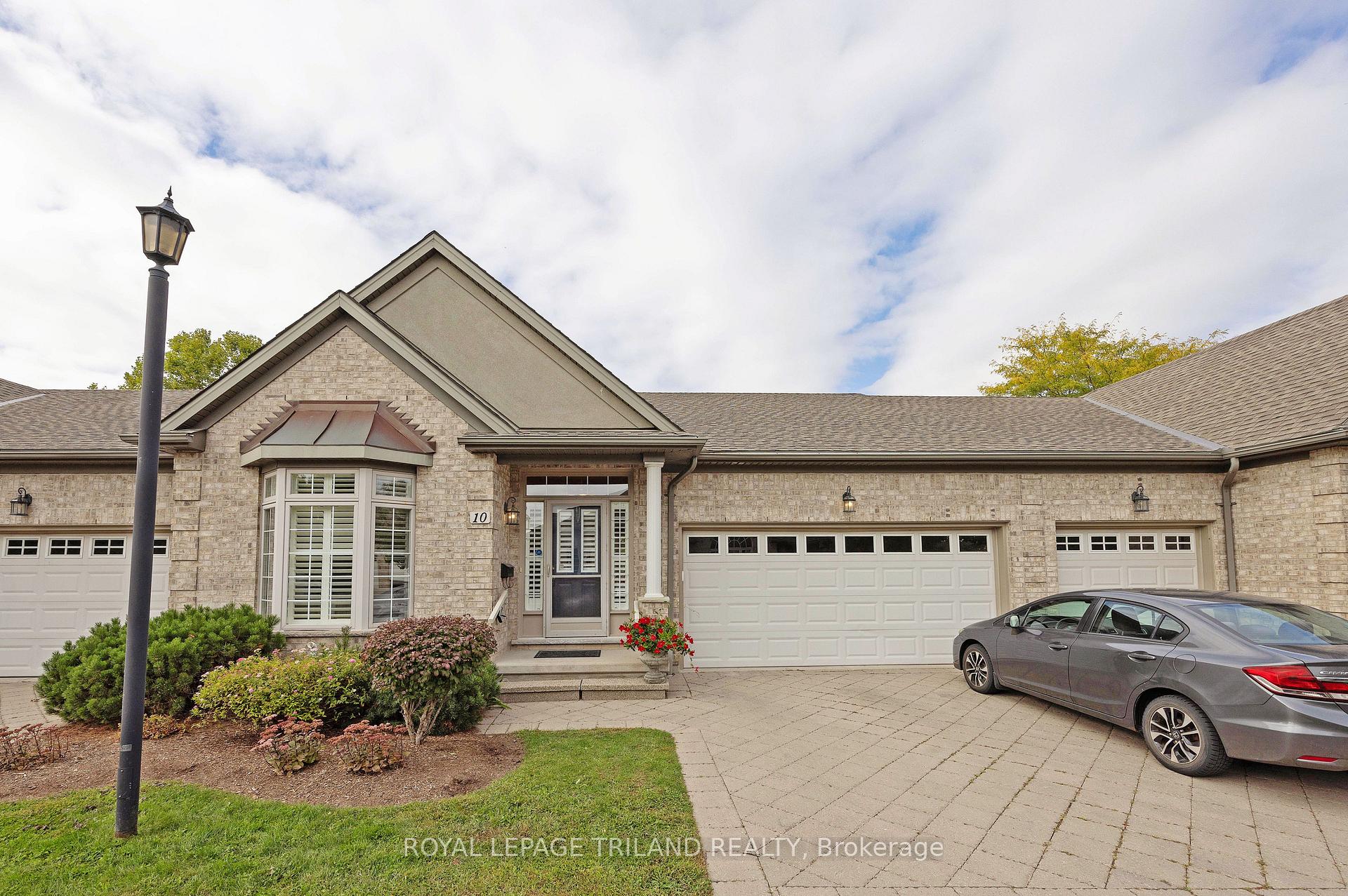 Photo 1 of Unit 10, 575 McGarrell Place, London, North R — HOMEH