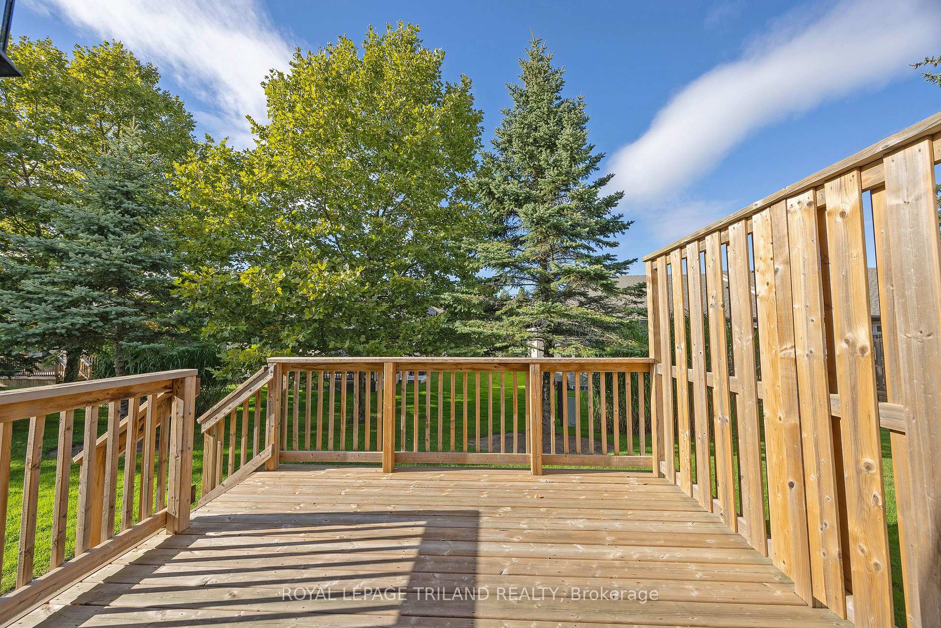 Photo 38 of Unit 10, 575 McGarrell Place, London, North R — HOMEH