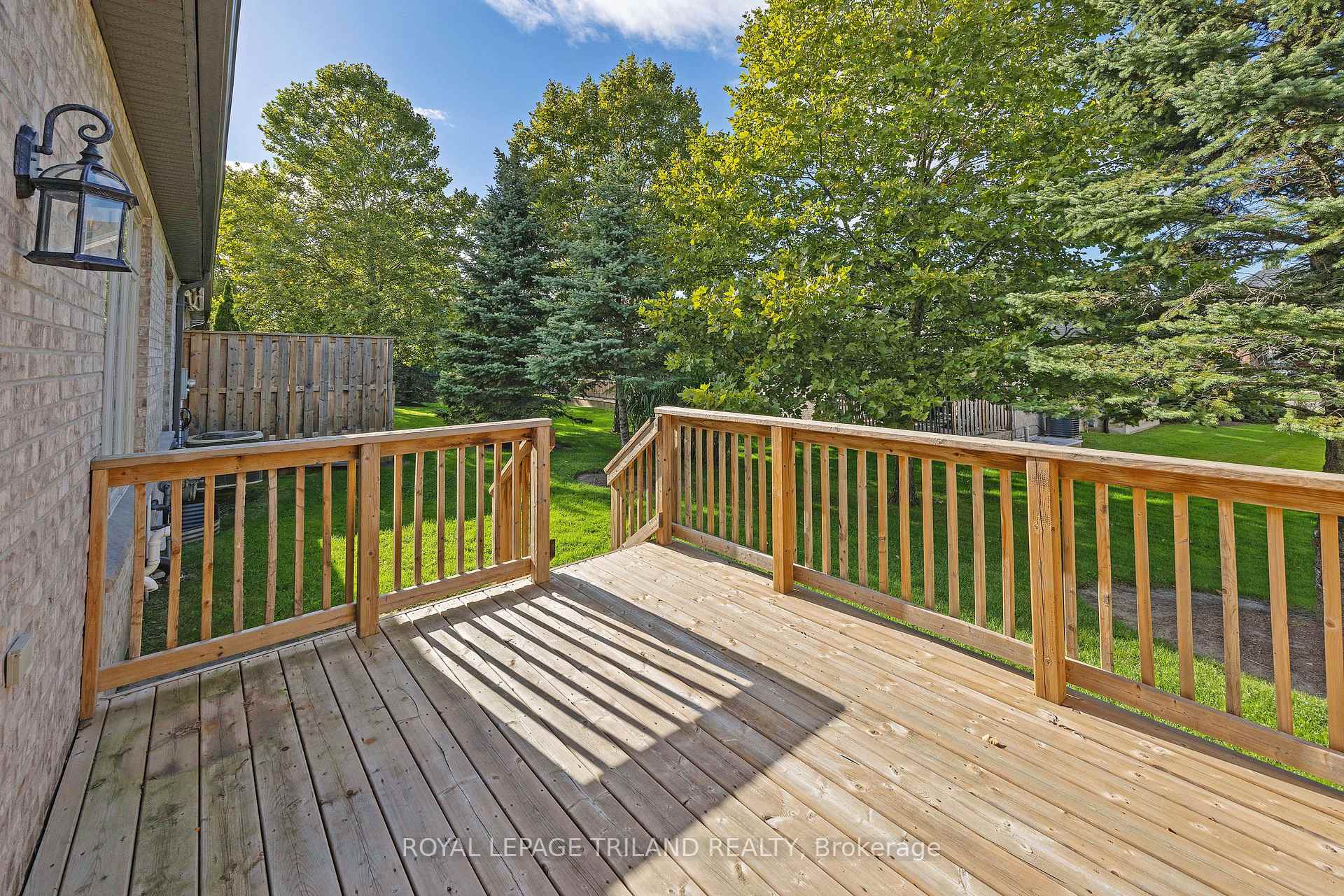 Photo 39 of Unit 10, 575 McGarrell Place, London, North R — HOMEH