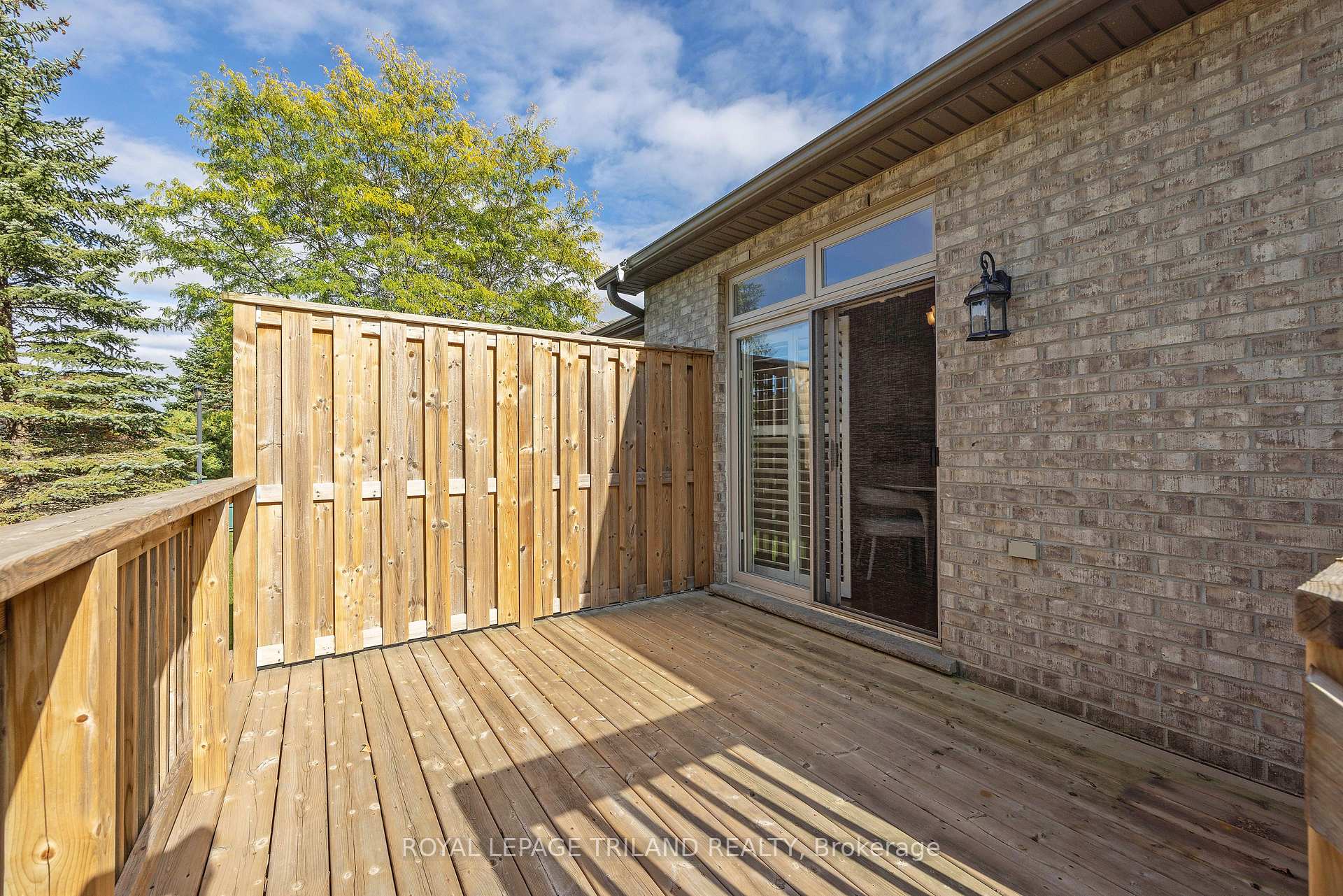 Photo 40 of Unit 10, 575 McGarrell Place, London, North R — HOMEH