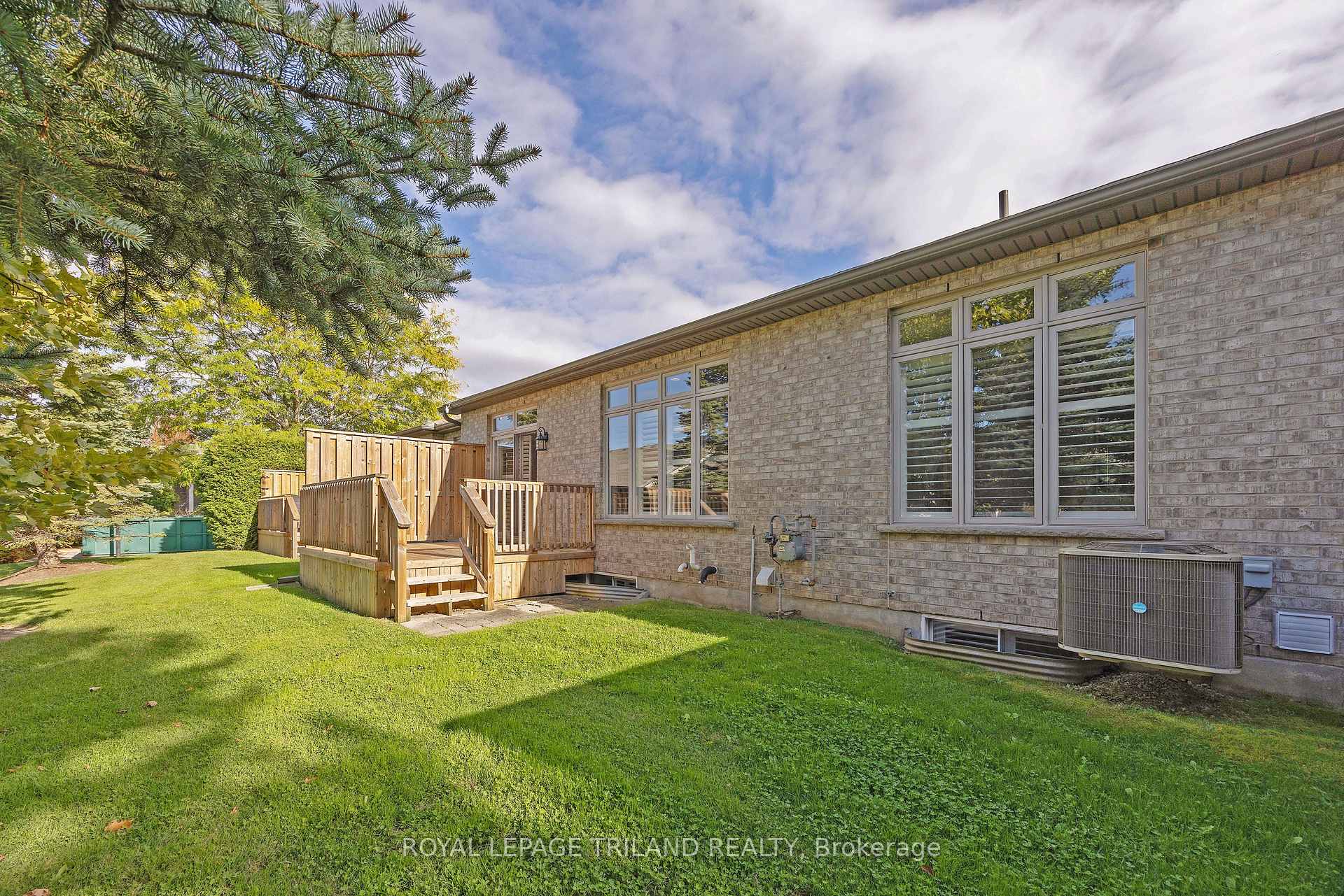 Photo 41 of Unit 10, 575 McGarrell Place, London, North R — HOMEH