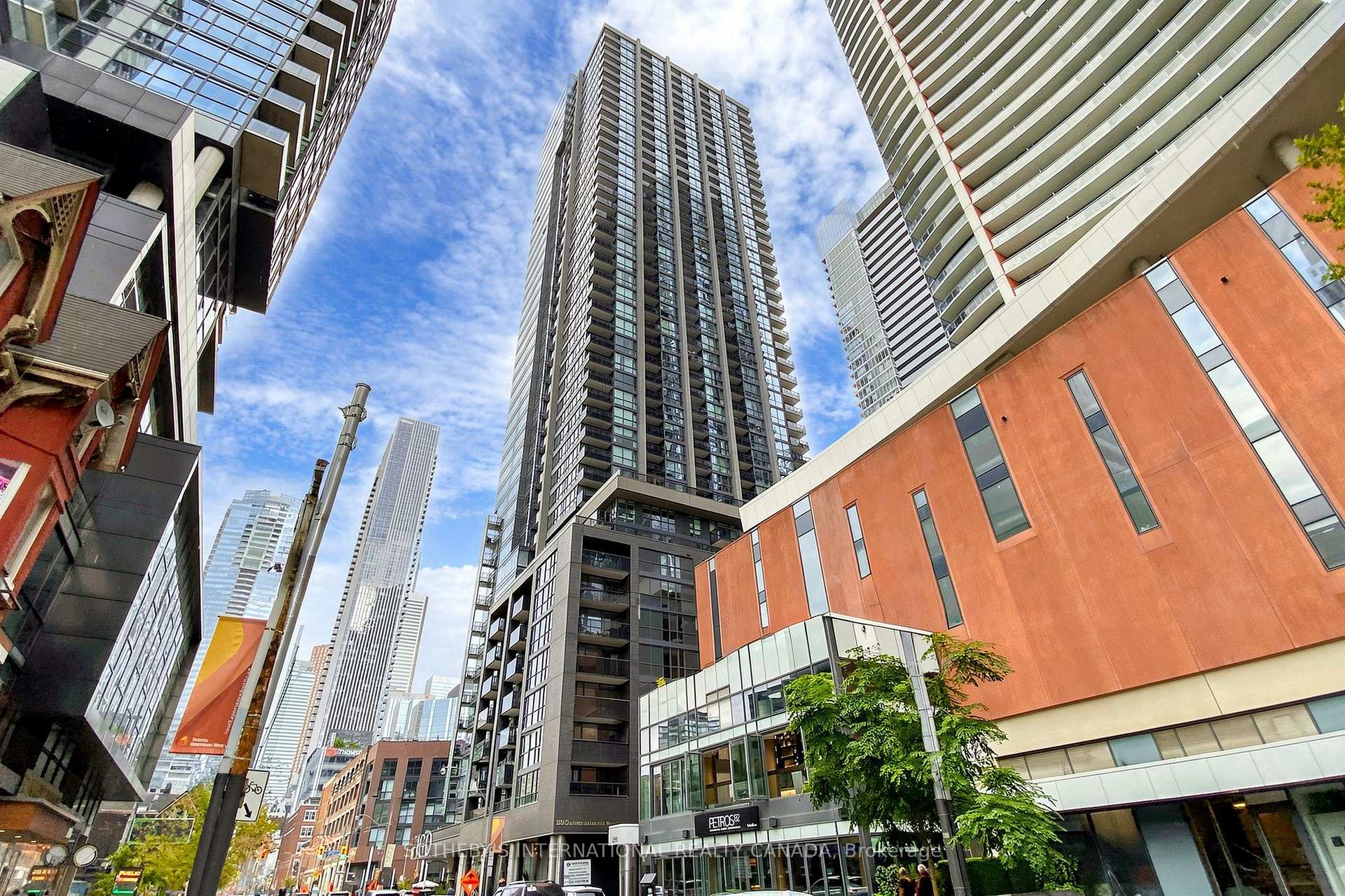 Photo of Unit 3906, 295 Adelaide Street W