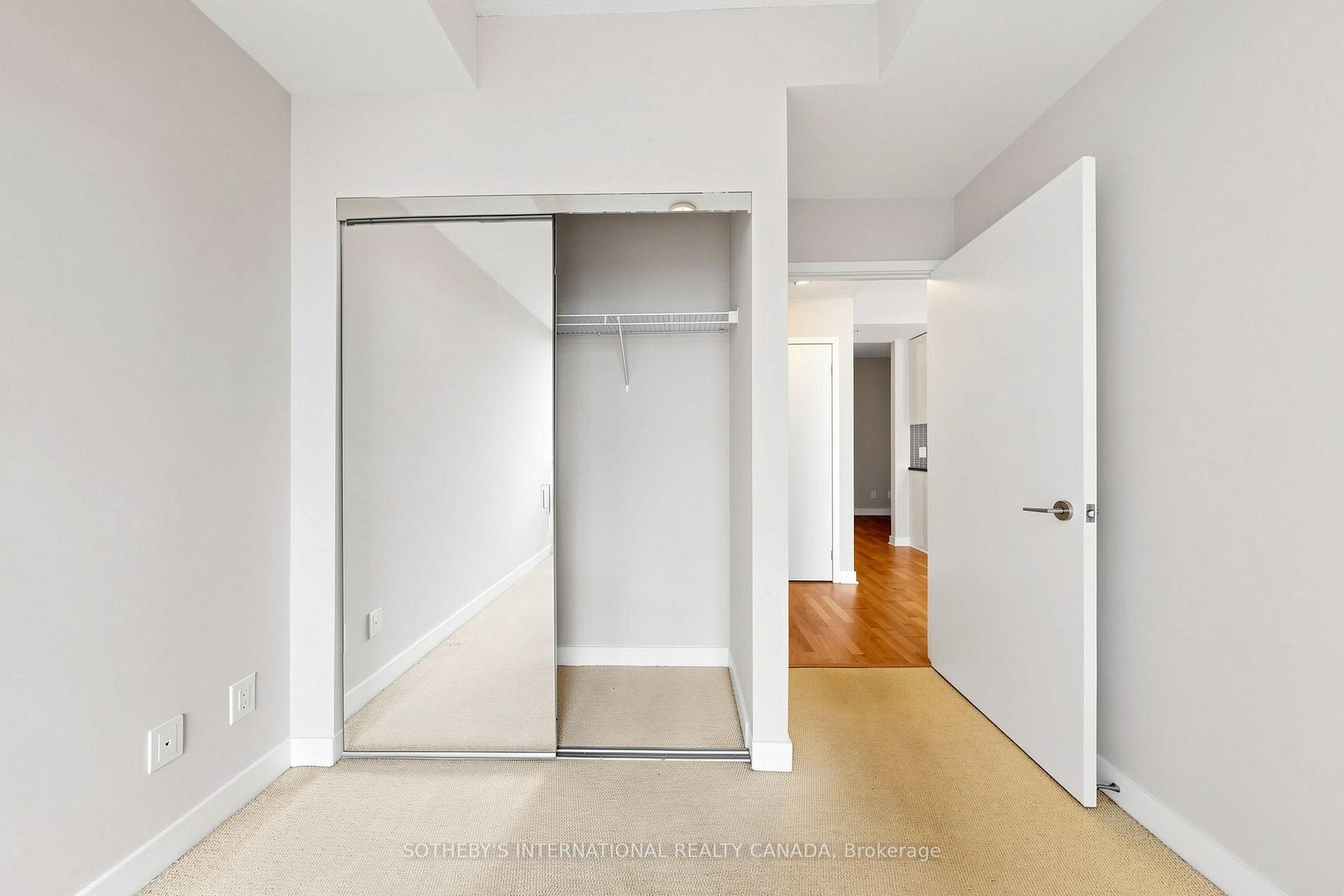 Photo 19 of Unit 3906, 295 Adelaide Street W, Toronto, Waterfront Communities — HOMEH