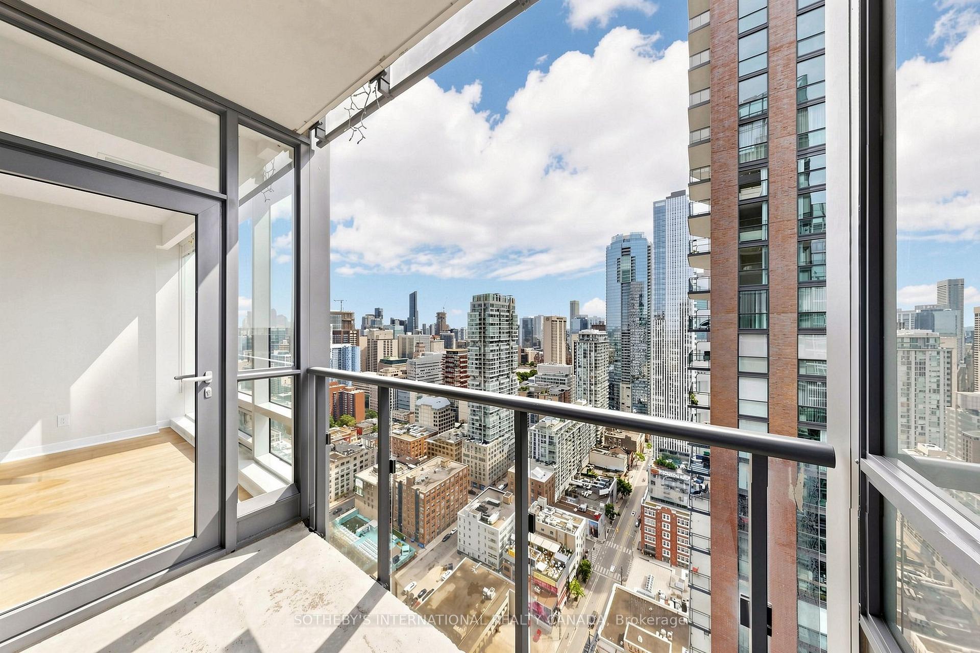 Photo 28 of Unit 3906, 295 Adelaide Street W, Toronto, Waterfront Communities — HOMEH