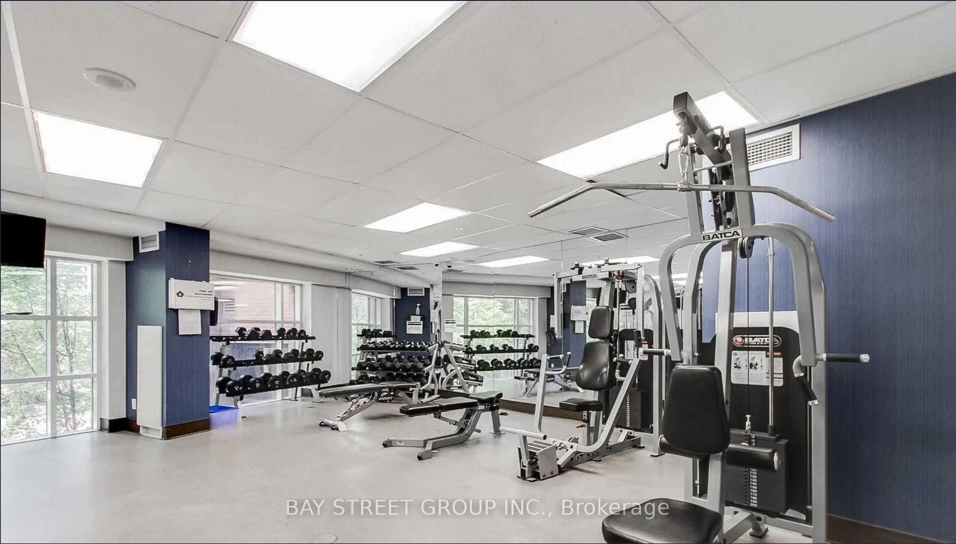 Photo 4 of Unit 2100, 33 Sheppard Avenue E, North York, Willowdale East — HOMEH