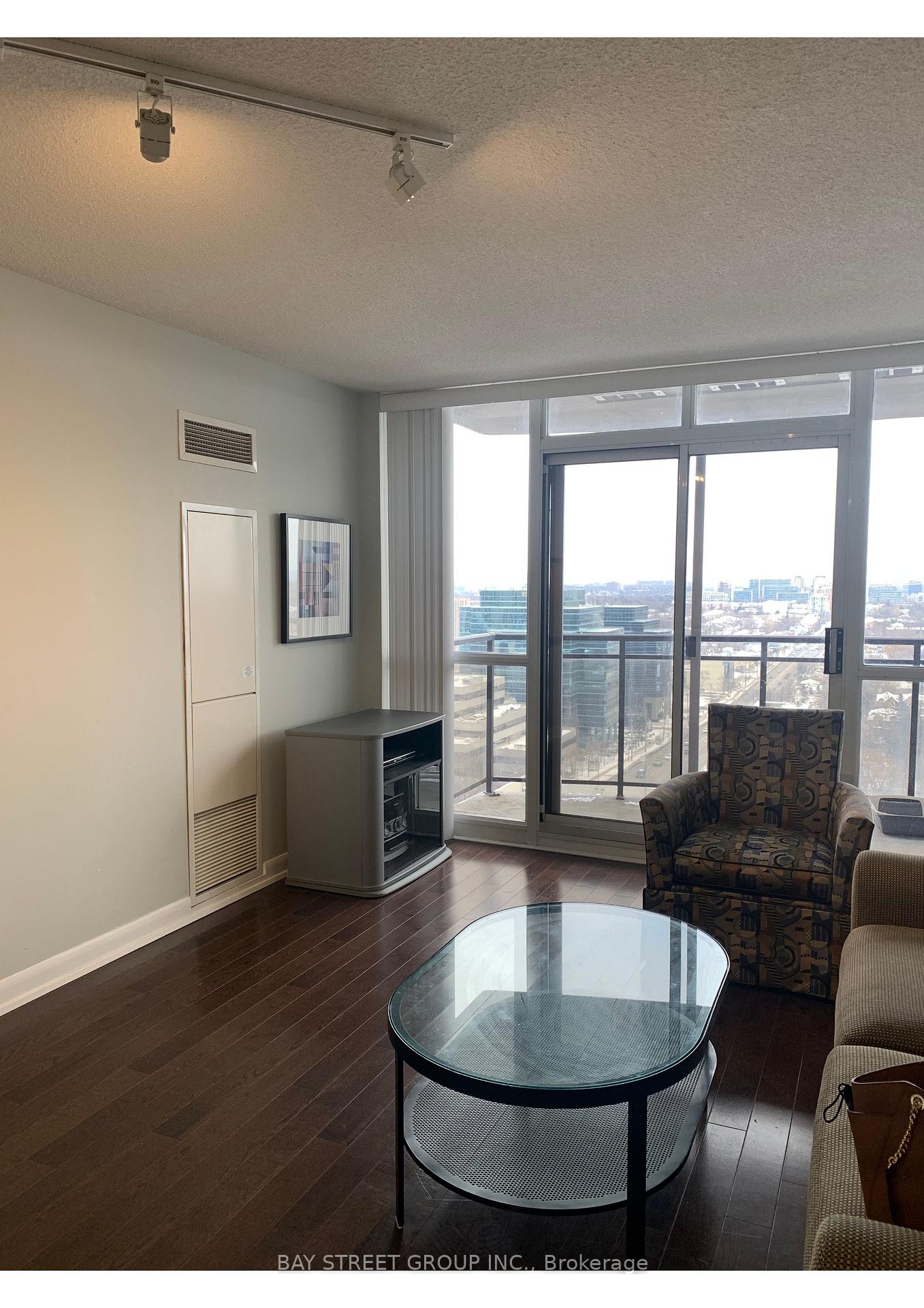 Photo 11 of Unit 2100, 33 Sheppard Avenue E, North York, Willowdale East — HOMEH
