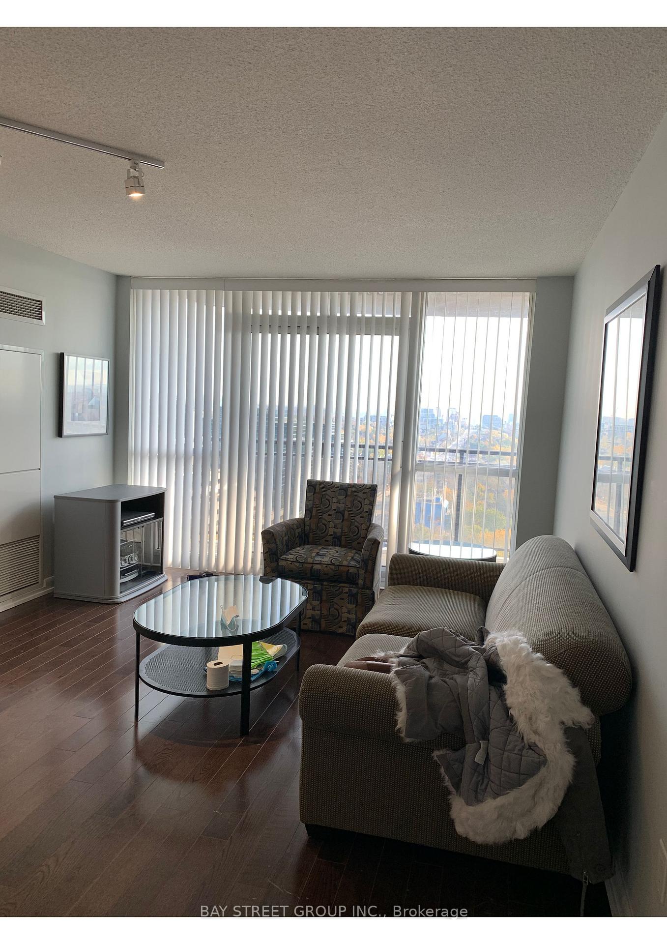 Photo 12 of Unit 2100, 33 Sheppard Avenue E, North York, Willowdale East — HOMEH