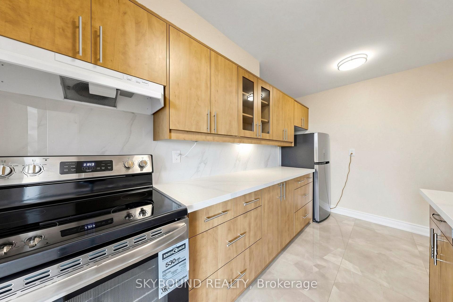 Photo 14 of Unit 1710, 1 Massey Square, Toronto, Crescent Town — HOMEH