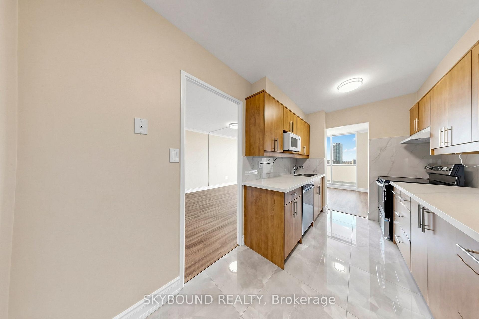 Photo 16 of Unit 1710, 1 Massey Square, Toronto, Crescent Town — HOMEH